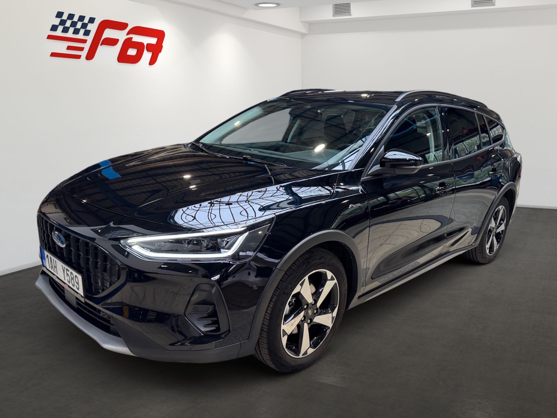 Ford Focus, AUT. ACTIVE TOP VÝBAVA CZ ZÁRU