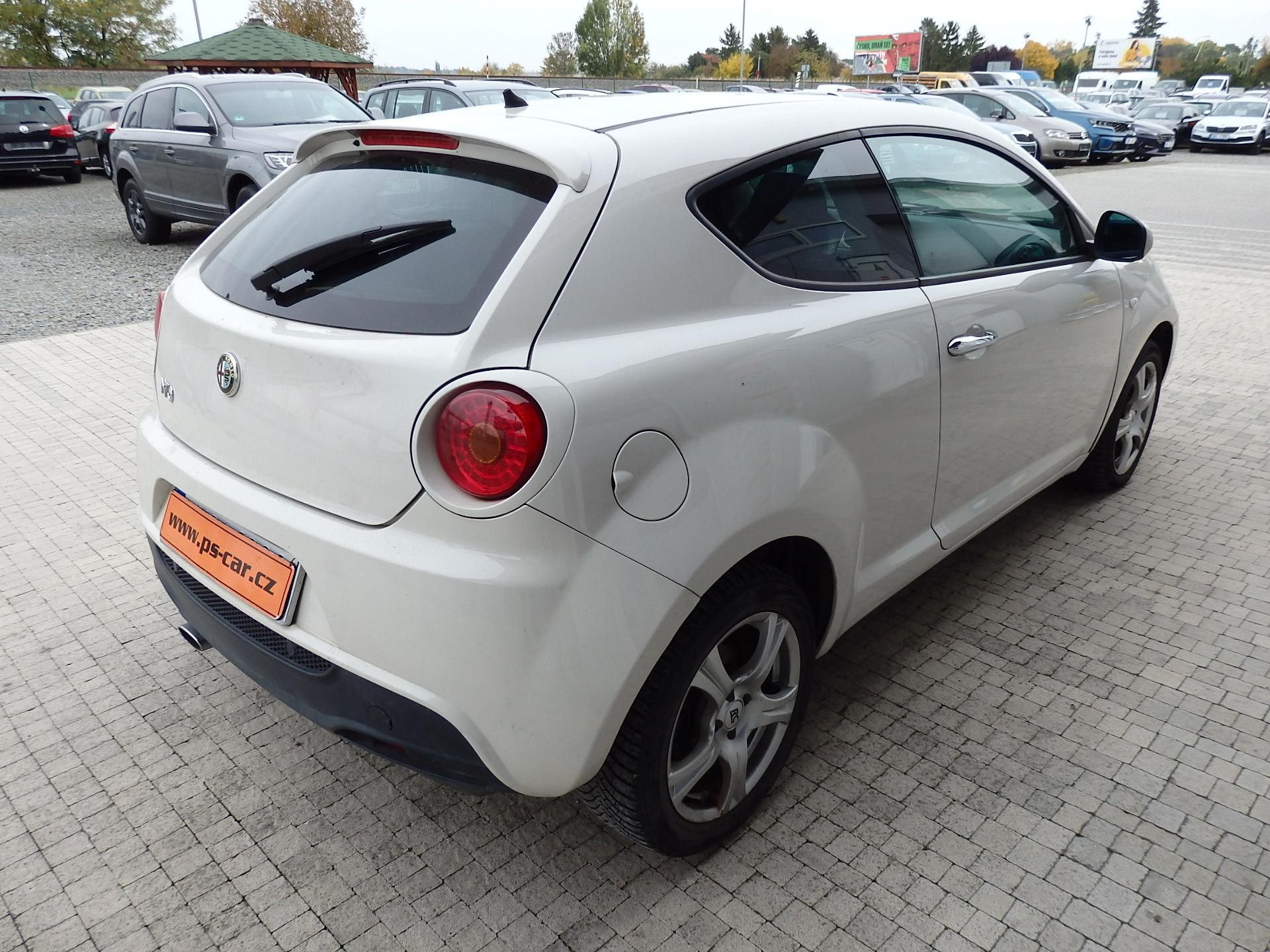 Alfa Romeo MiTo, 1.4i KLIMA, 6x AIRBAG - fotka 4