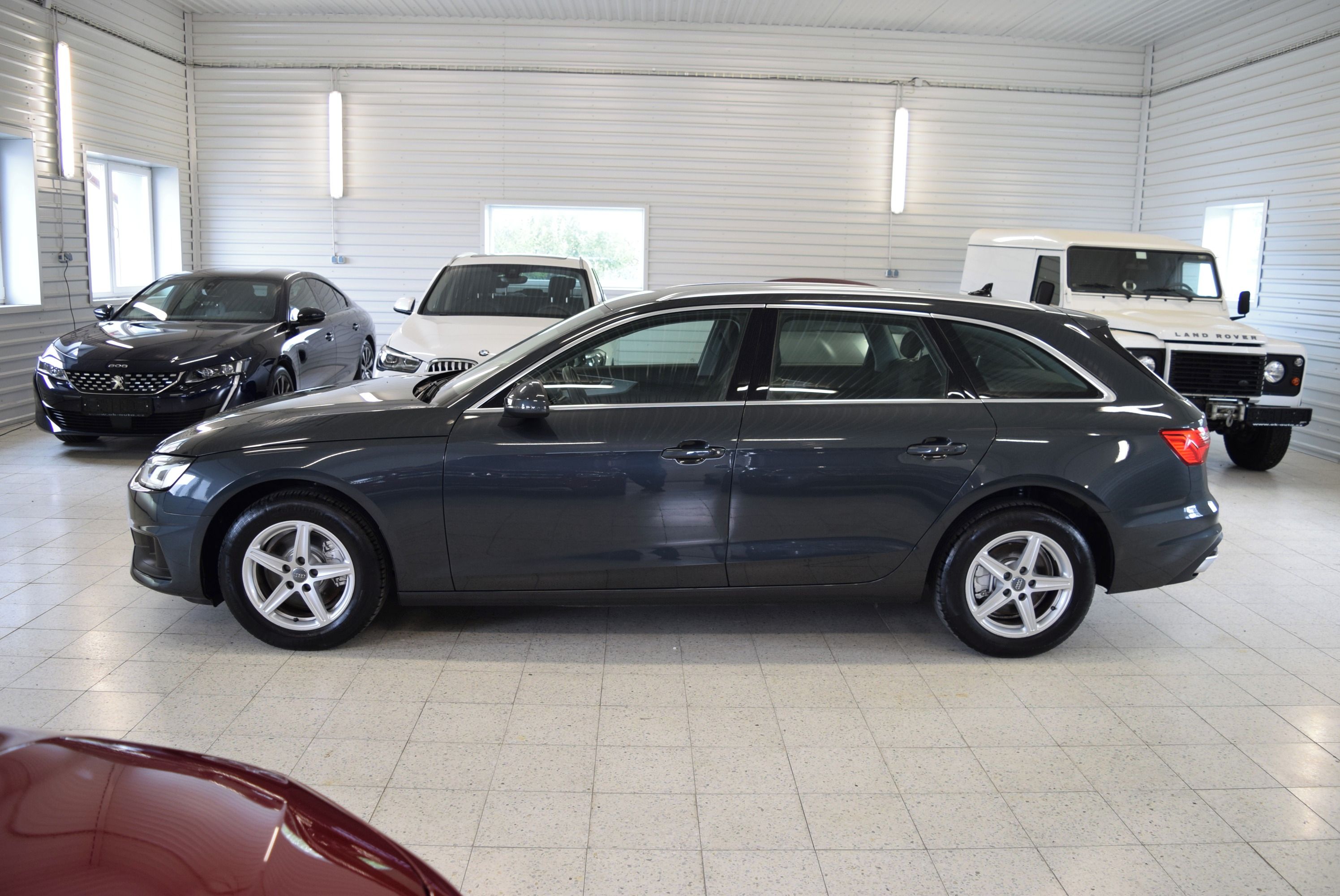 Audi A4 Avant, 40 G-TRON 56 000 KM 125 kW-DPH - fotka 2
