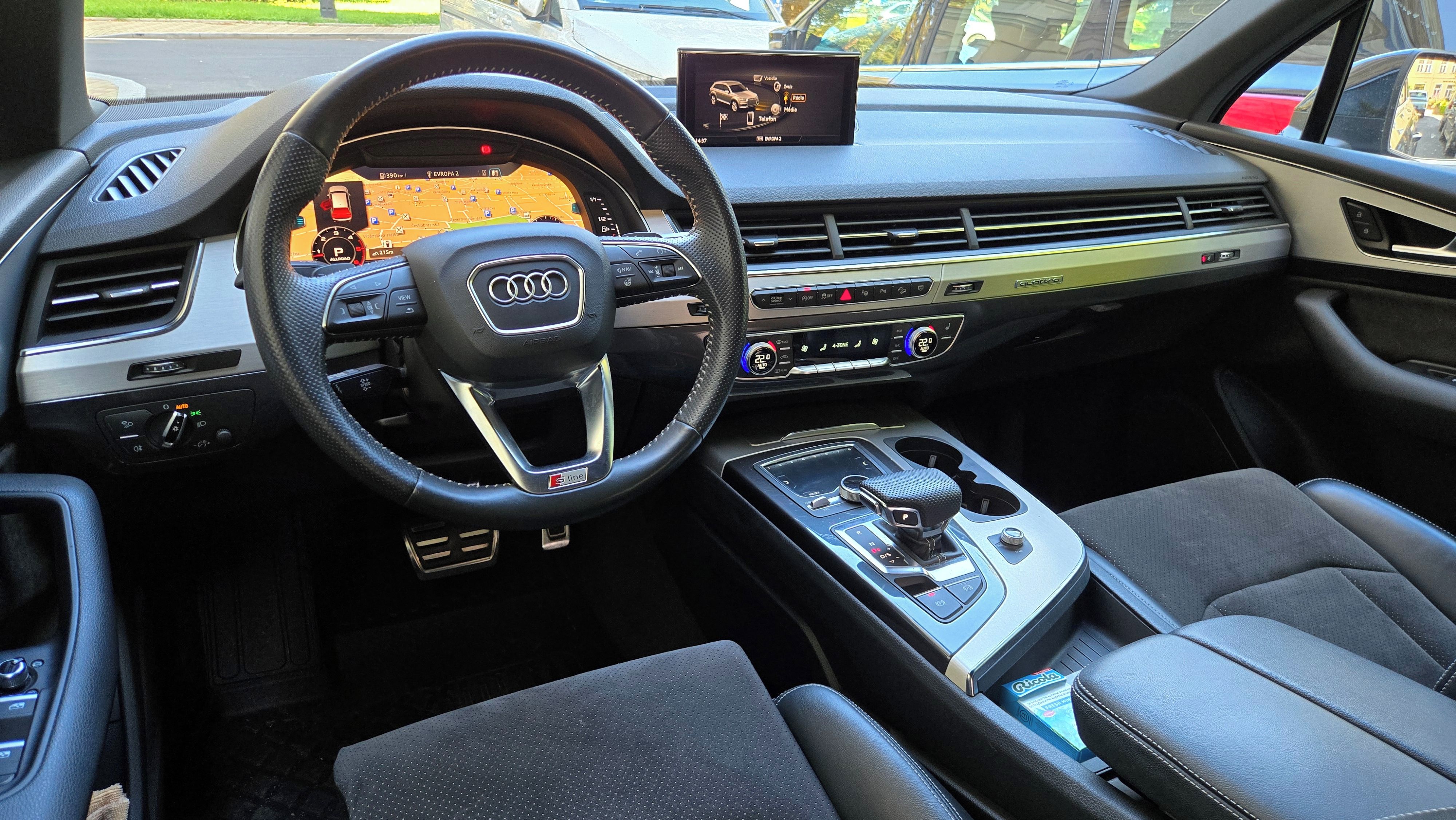 Audi Q7, 3.0TDI,S-Line,Vzduch,LedMatrix - fotka 4