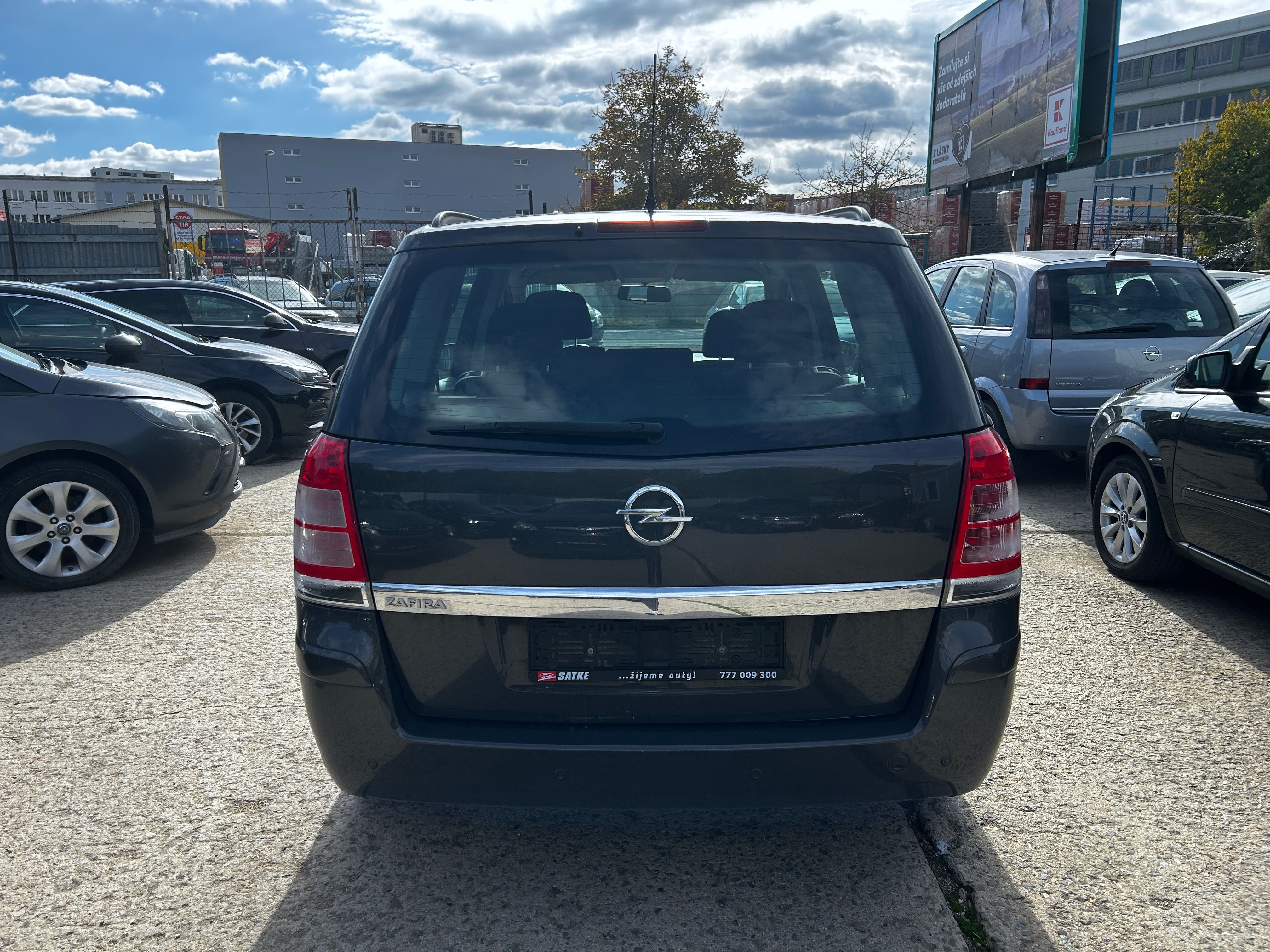 Opel Zafira, B 1,8 103 kW, 7 míst - fotka 5