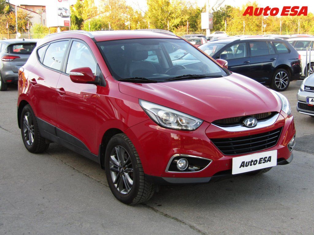 Hyundai ix35, 2.0CRDi 4x4,ČR,rikolor