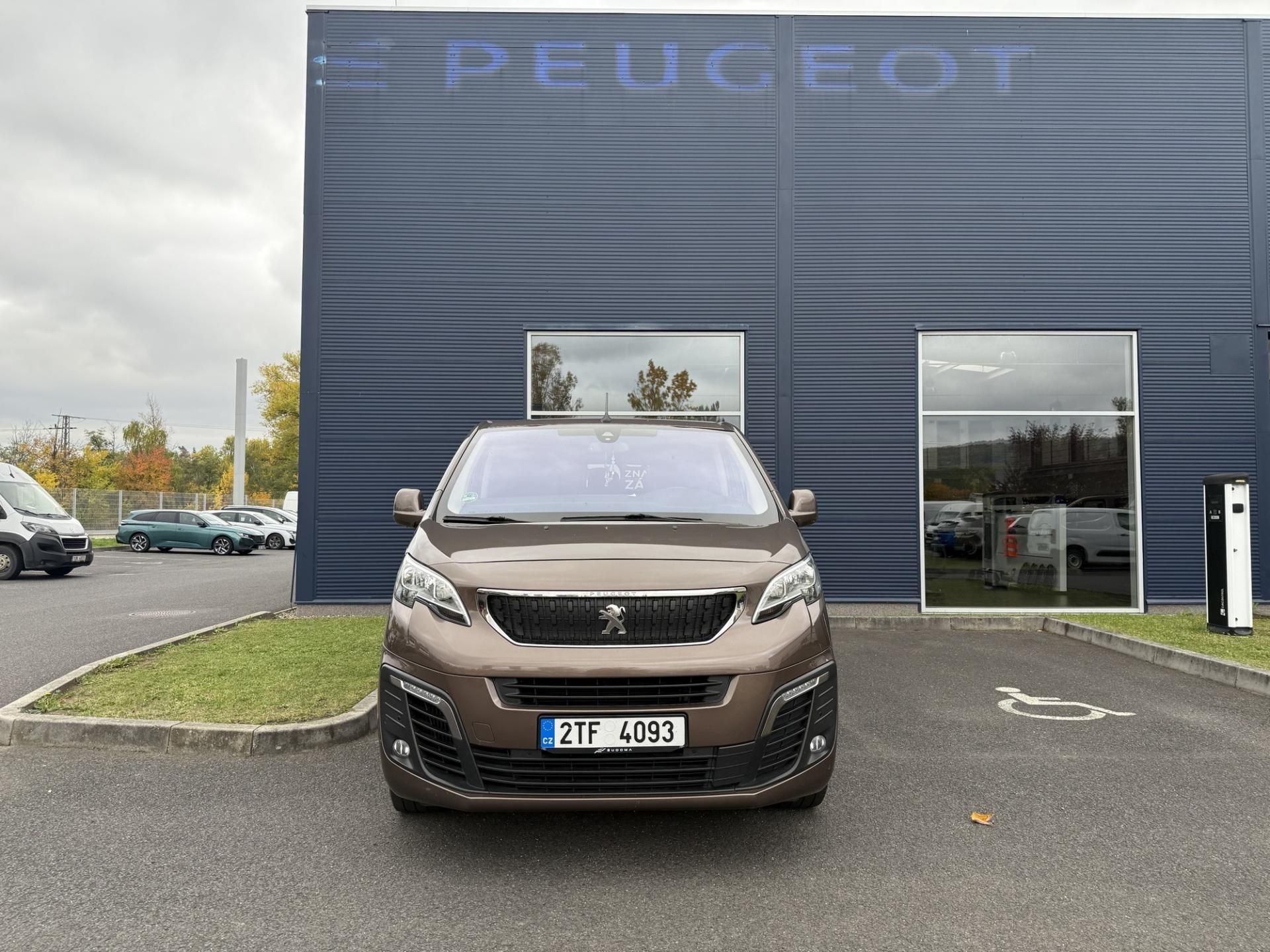 Peugeot Traveller, Business 2.0BHDi 150k MAN6 - fotka 2