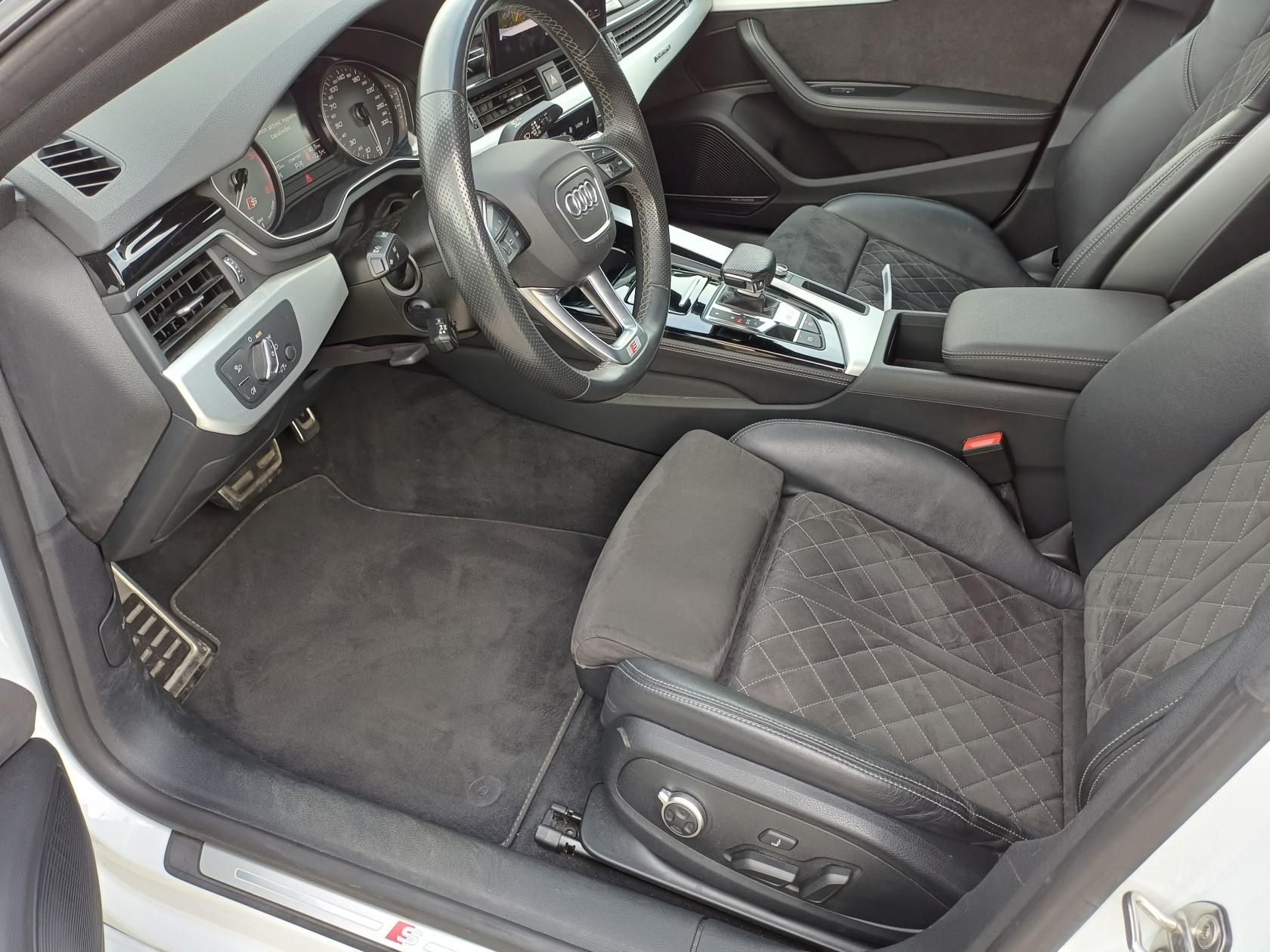 Audi S5, Laser,Alcantara,pamět,Top stav - fotka 5