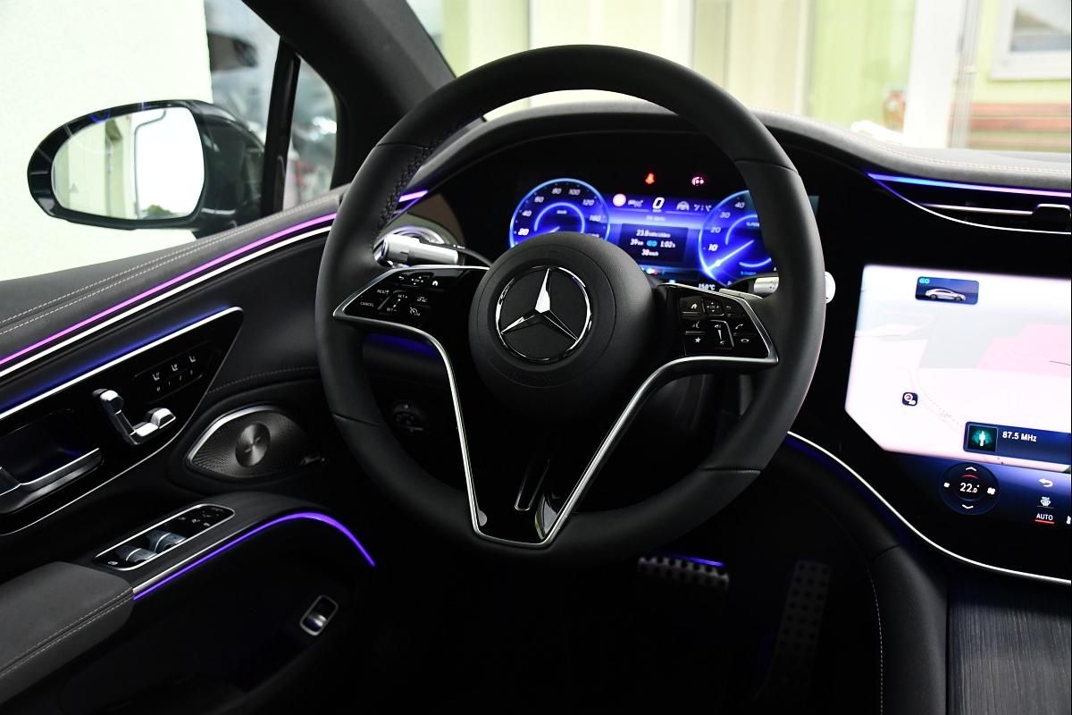 Mercedes-Benz EQS, 580 4M AMG HYPERSCREEN 99%SoH - fotka 6
