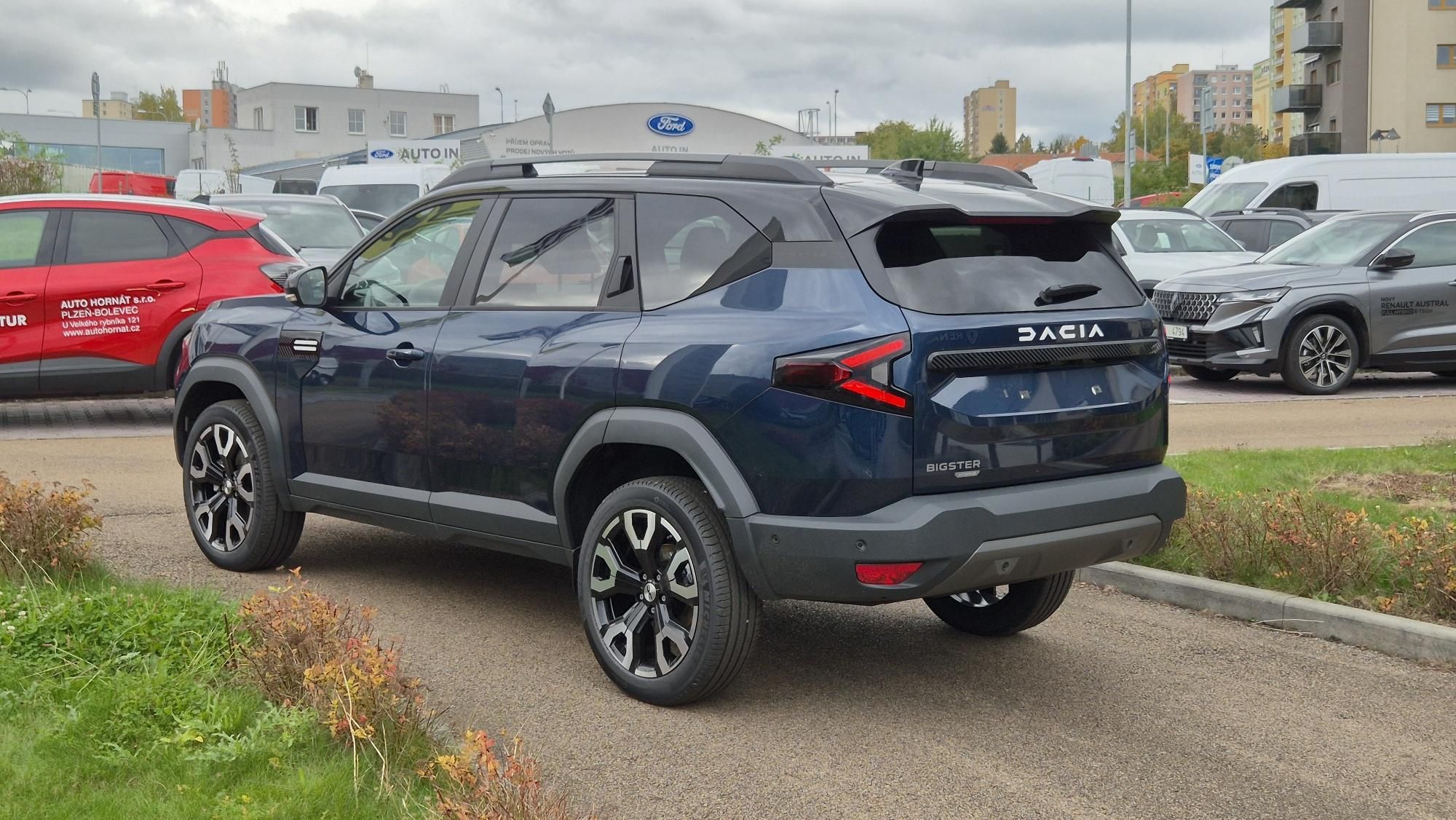 Dacia Bigster, Journey hybrid 155 - fotka 4