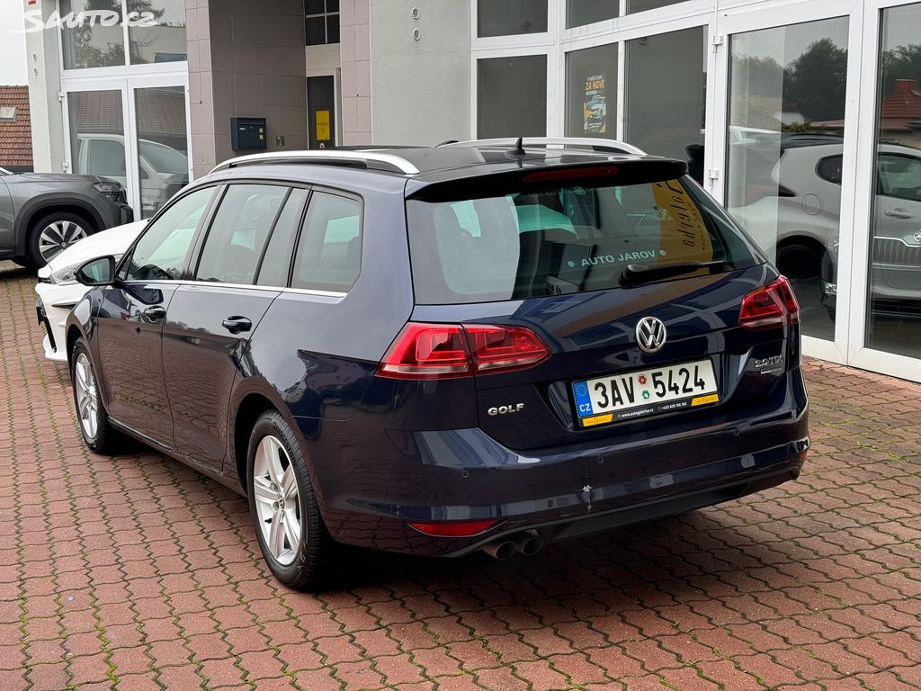 Volkswagen Golf, Variant 2.0TDI Highline - fotka 5
