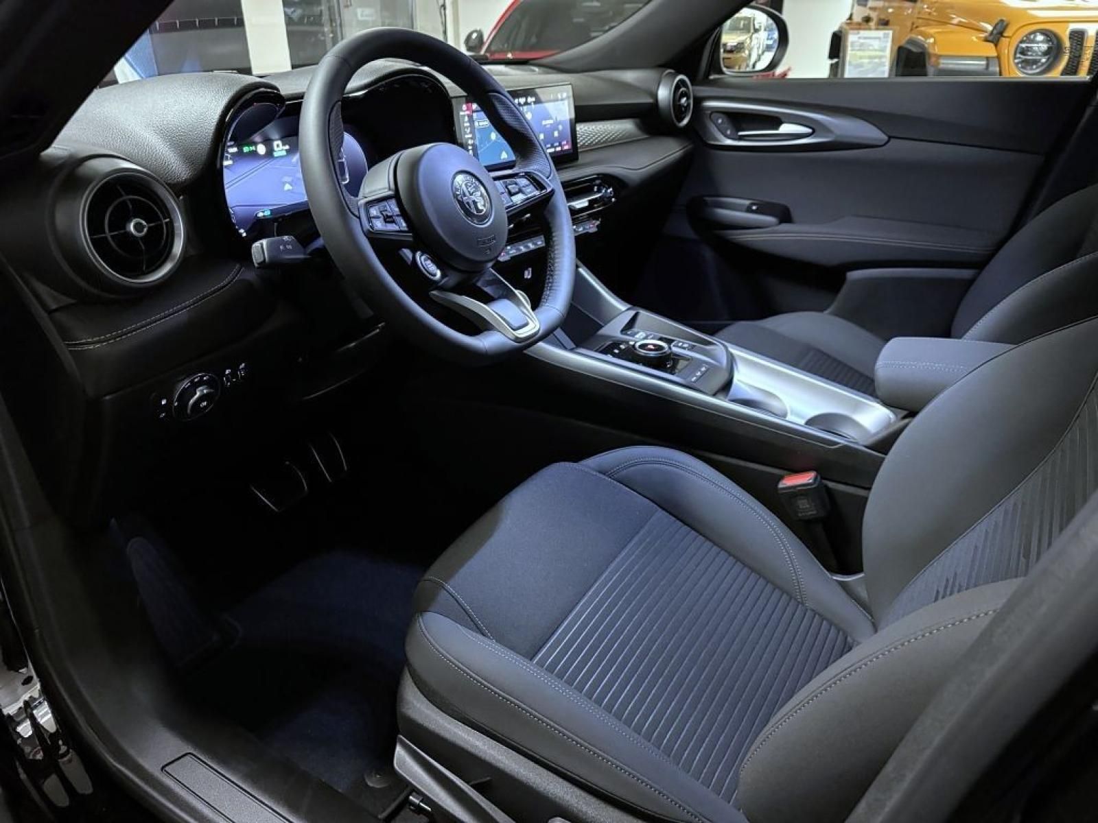 Alfa Romeo Tonale, 1.3 T Plug-in Hybrid 280k Q4 - fotka 6