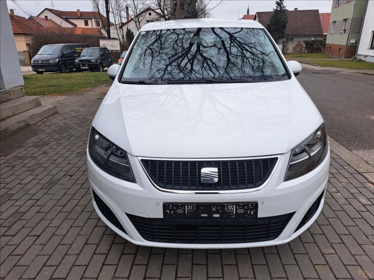 Seat Alhambra, 2,0 TDI - fotka 2