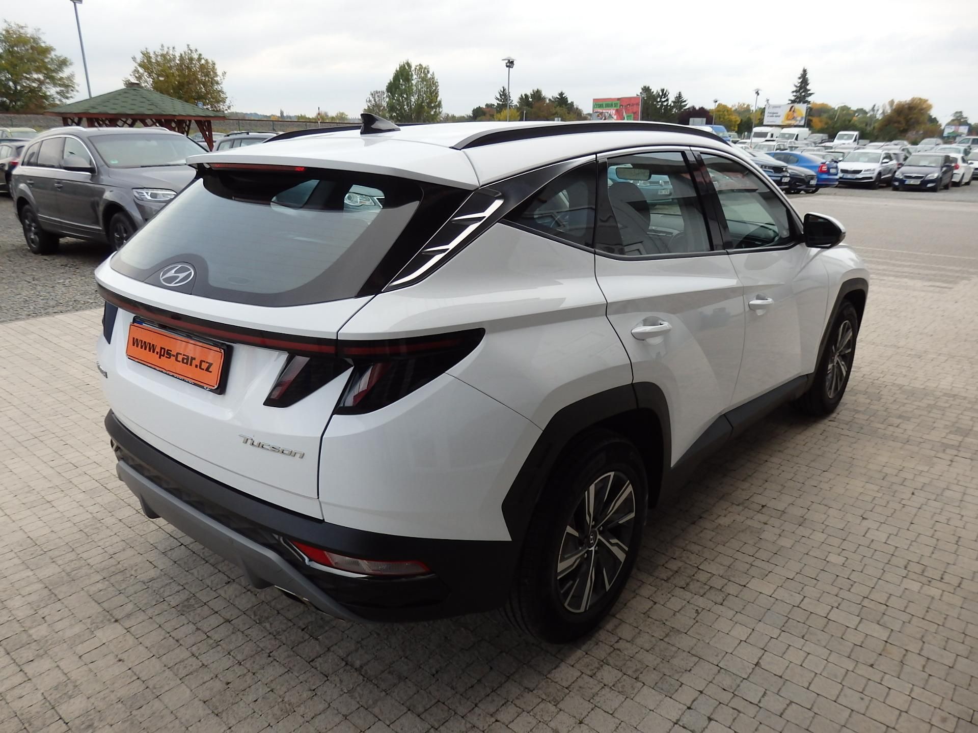 Hyundai Tucson, 1.6 CRDI 6x AIRBAG, ZÁVĚS - fotka 4
