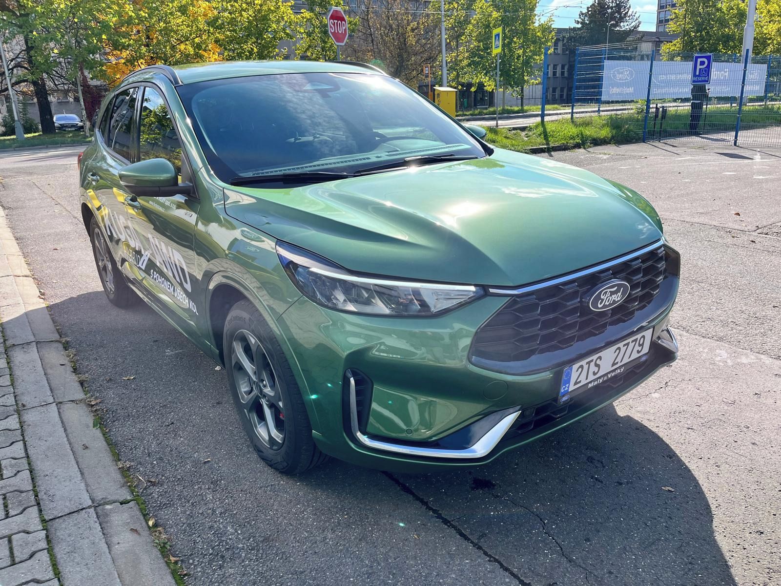 Ford Kuga, ST-Line X, 2.5 HEV, 134kW - fotka 3