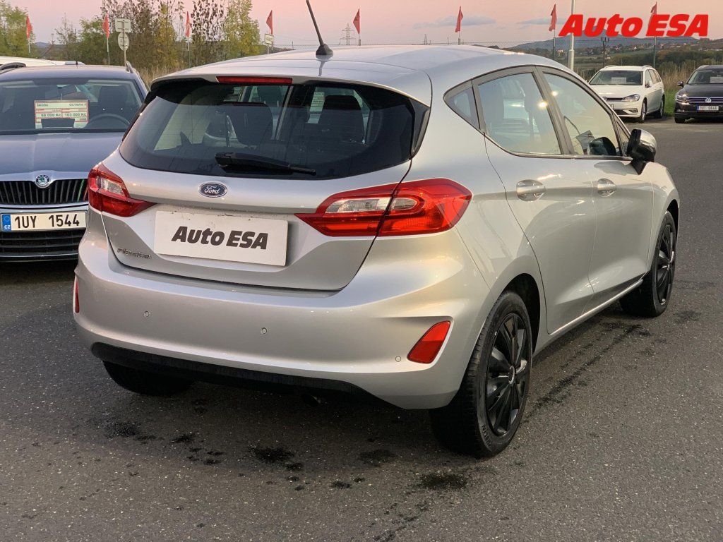 Ford Fiesta, 1.1 Ti-VCT,AC,tempo - fotka 6