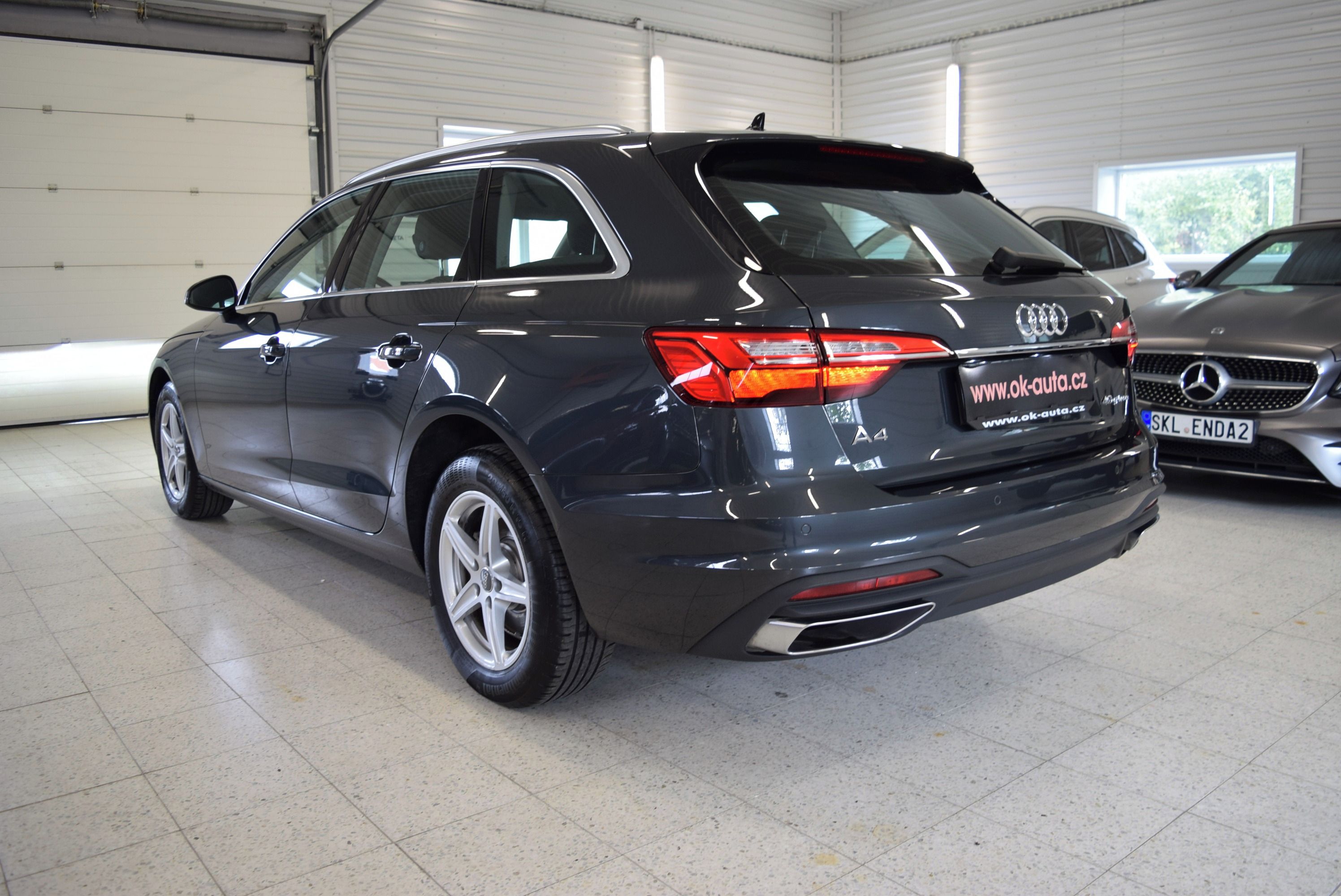 Audi A4 Avant, 40 G-TRON 56 000 KM 125 kW-DPH - fotka 3
