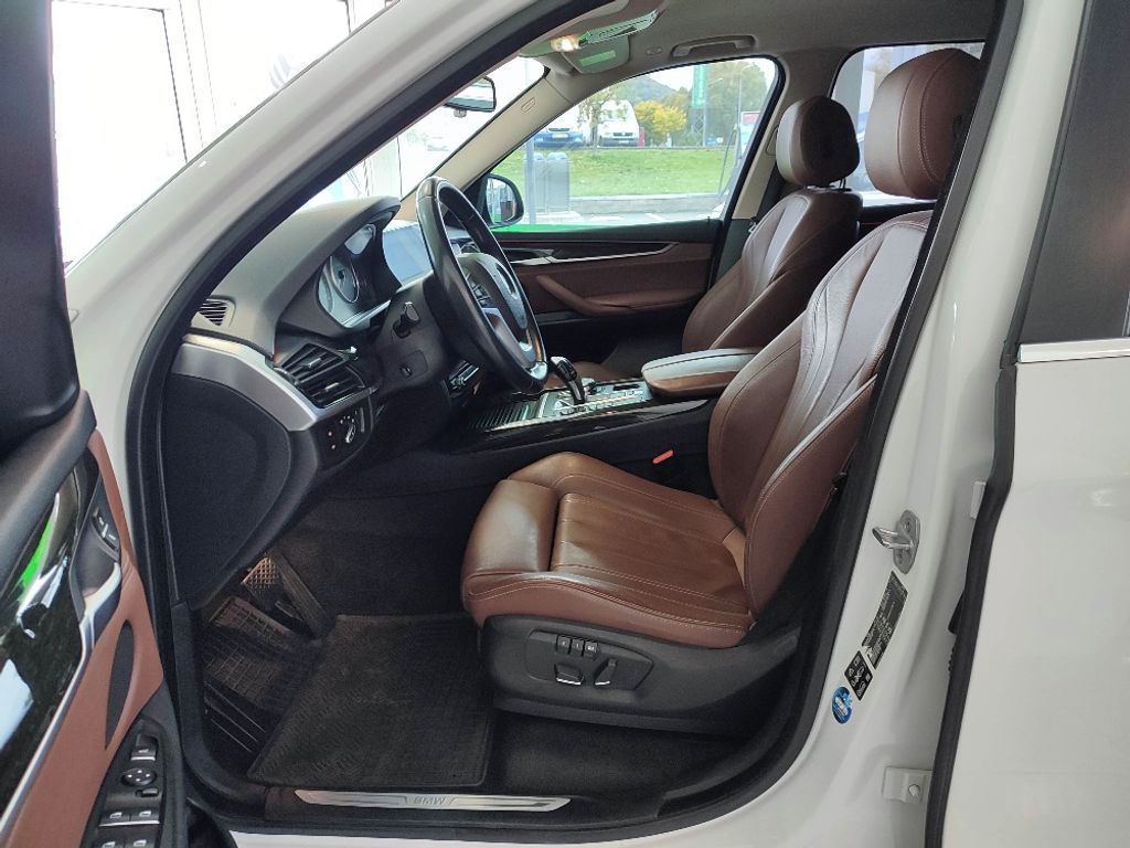 BMW X5, XDRIVE 40D 230KW DPH - fotka 5