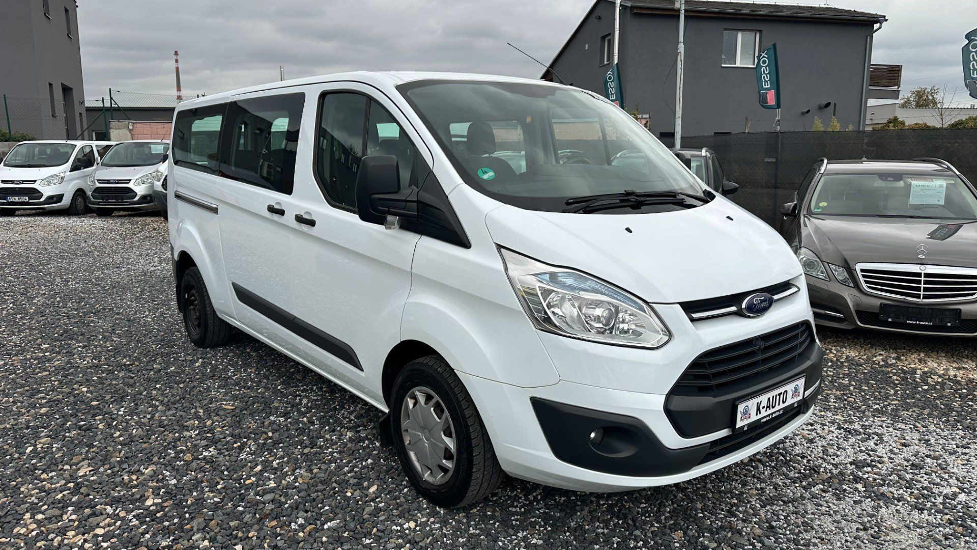 Ford Transit Custom, 2.2TDCI 92kW *L2*9míst* - fotka 3