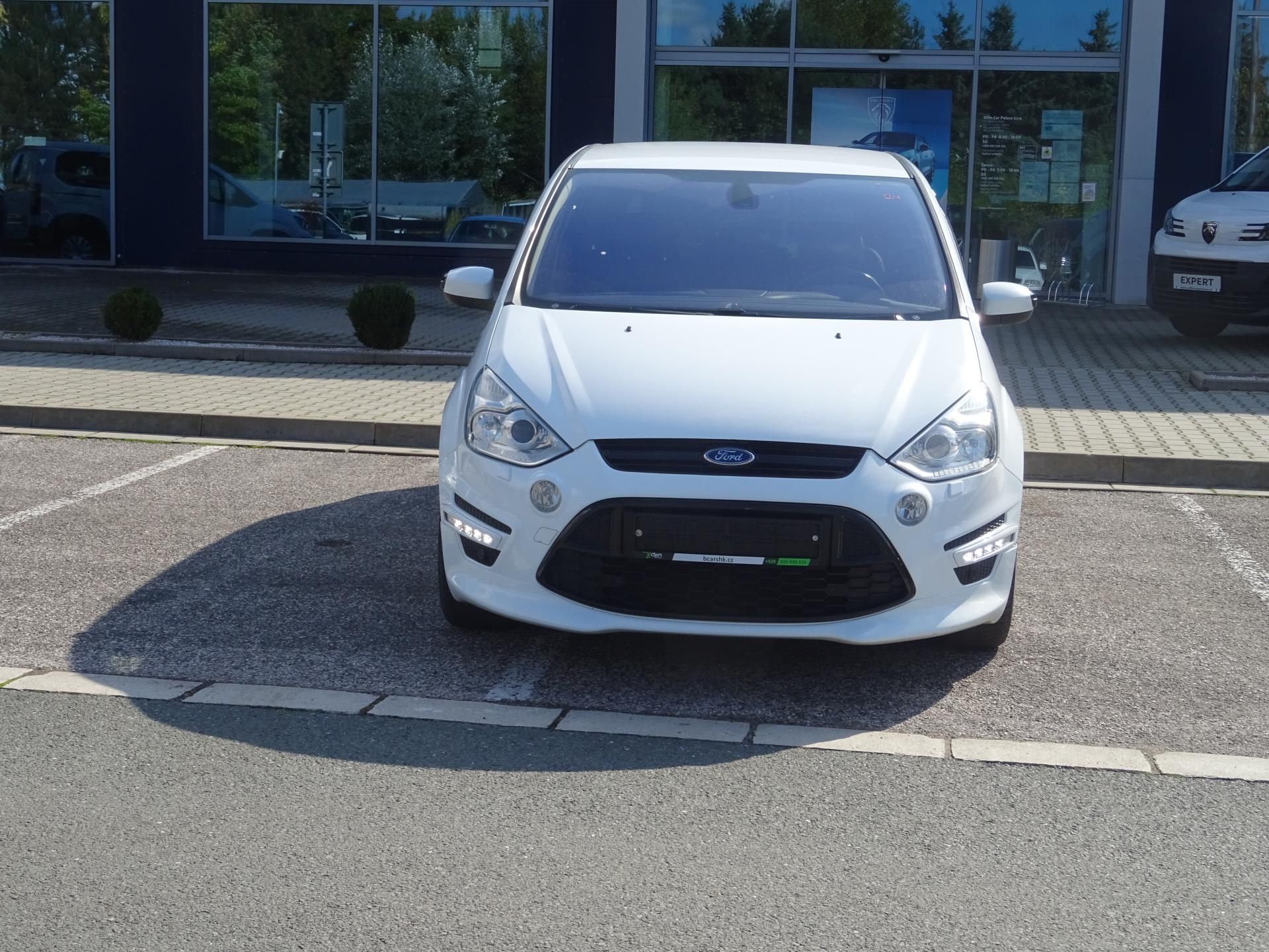 Ford S-MAX, 2.0 TDCi Titanium S - fotka 3