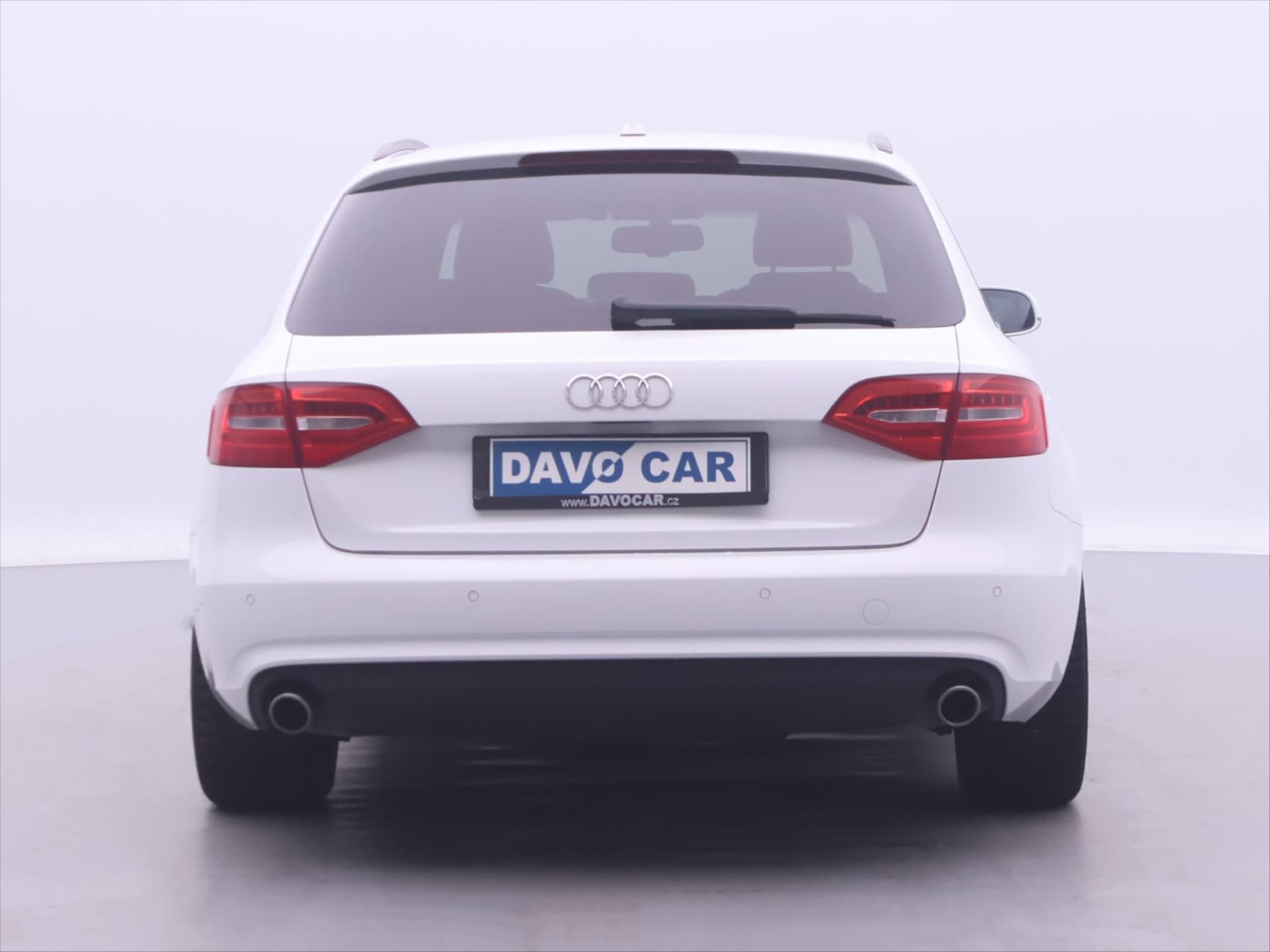Audi A4, 3,0 TDI Aut. S-line quattro - fotka 6