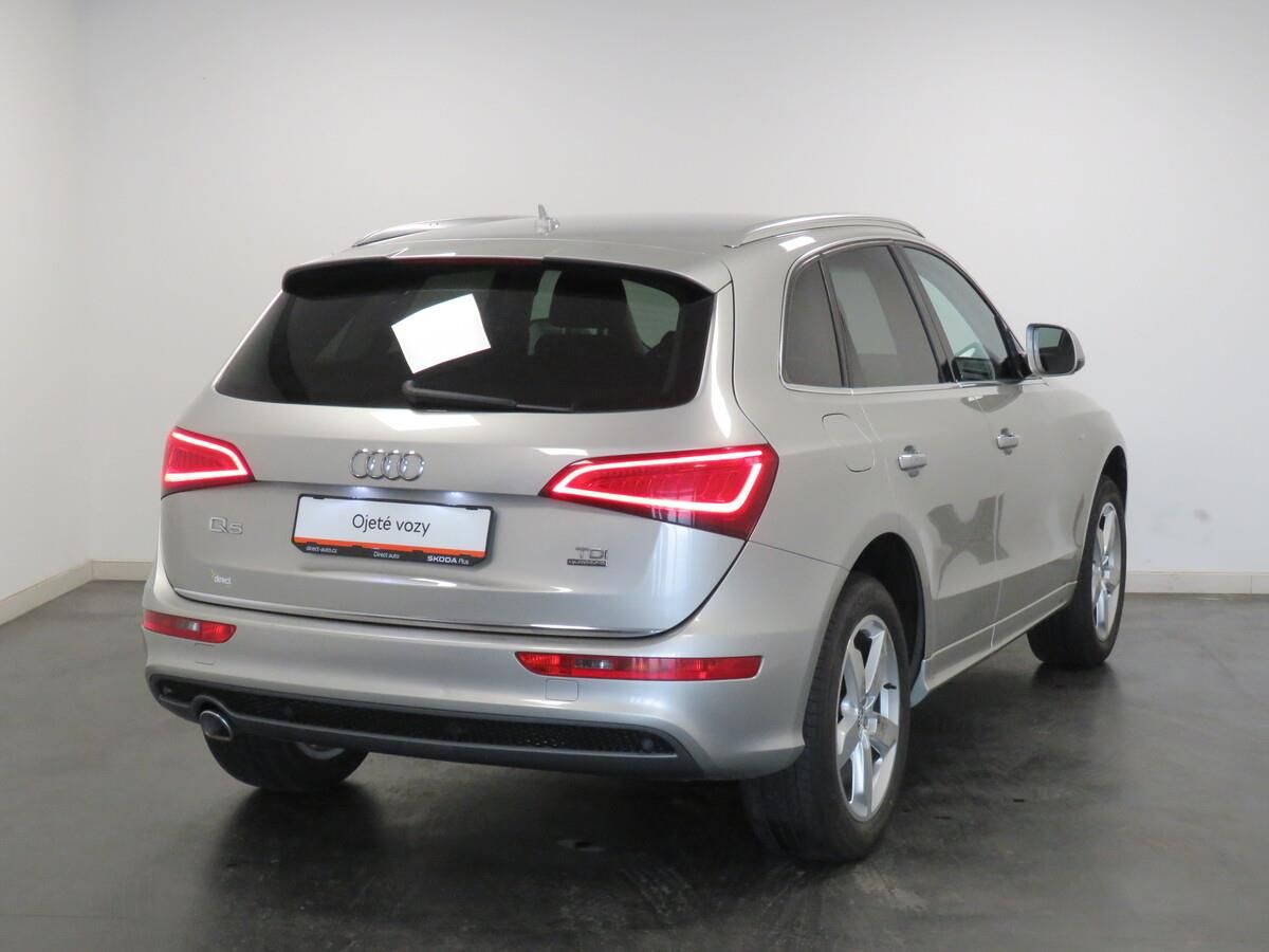 Audi Q5, 2.0 TDI 140 kW S line - fotka 2