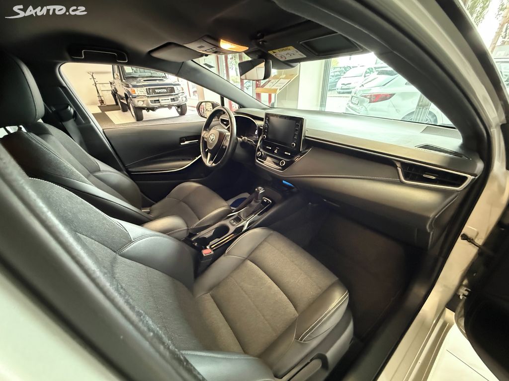 Toyota Corolla, fotka 20