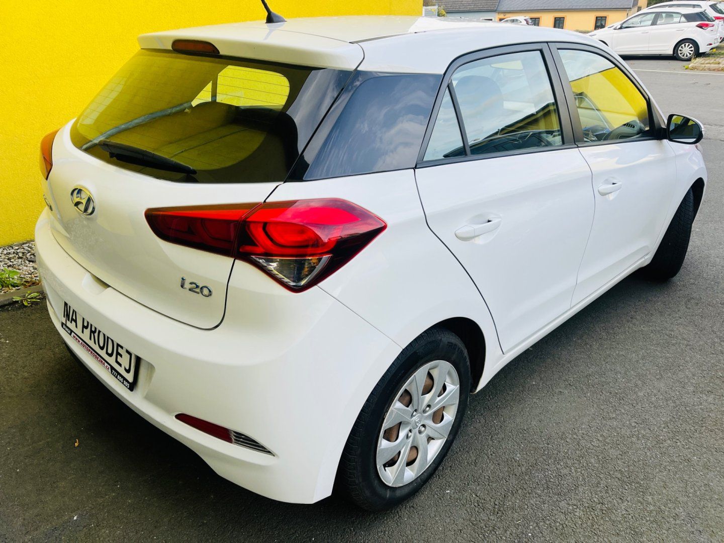 Hyundai i20, 1.2 i BENZÍN KLIMA - fotka 6