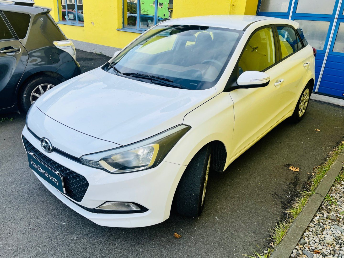 Hyundai i20, 1.2 i BENZÍN KLIMA - fotka 3