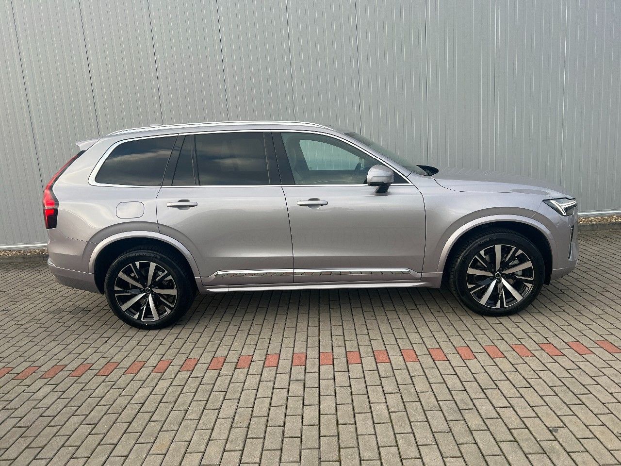 Volvo XC90, T8 AWD PLUS Bright - fotka 5