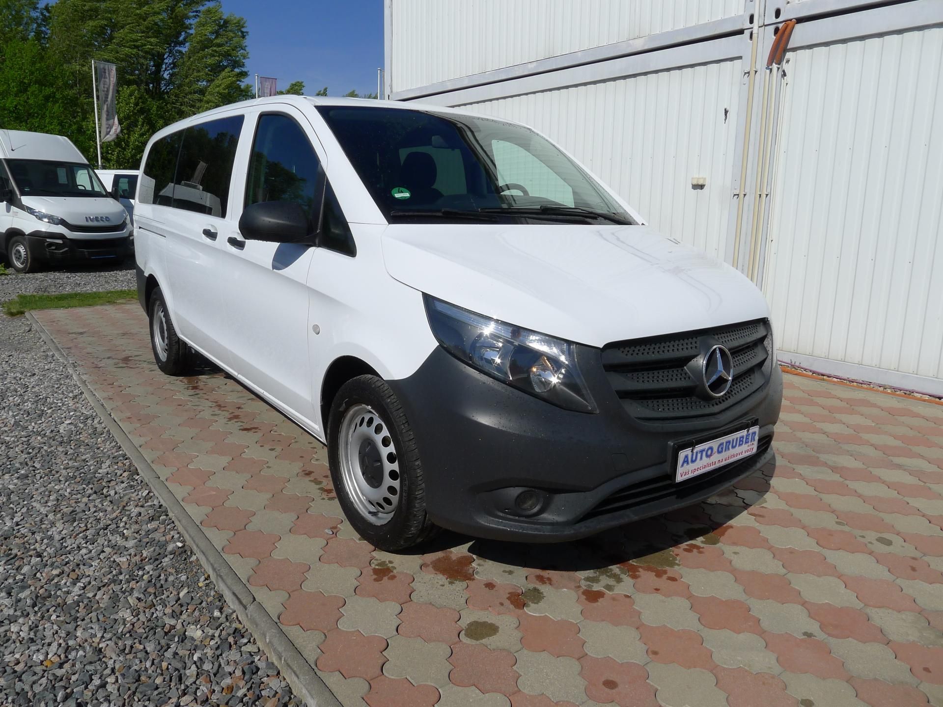 Mercedes-Benz Vito, 2,2 116CDI TOURER 8Míst+klima - fotka 2