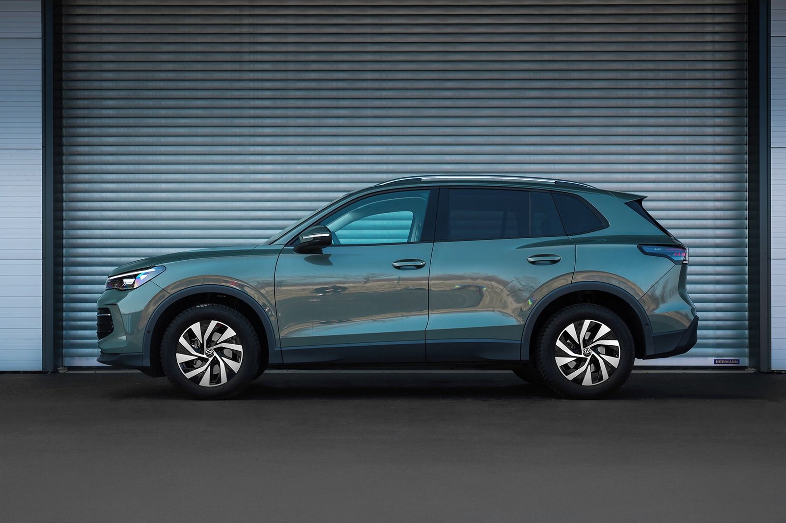 Volkswagen Tiguan, 1,5 eTSI People 5let záruka - fotka 3