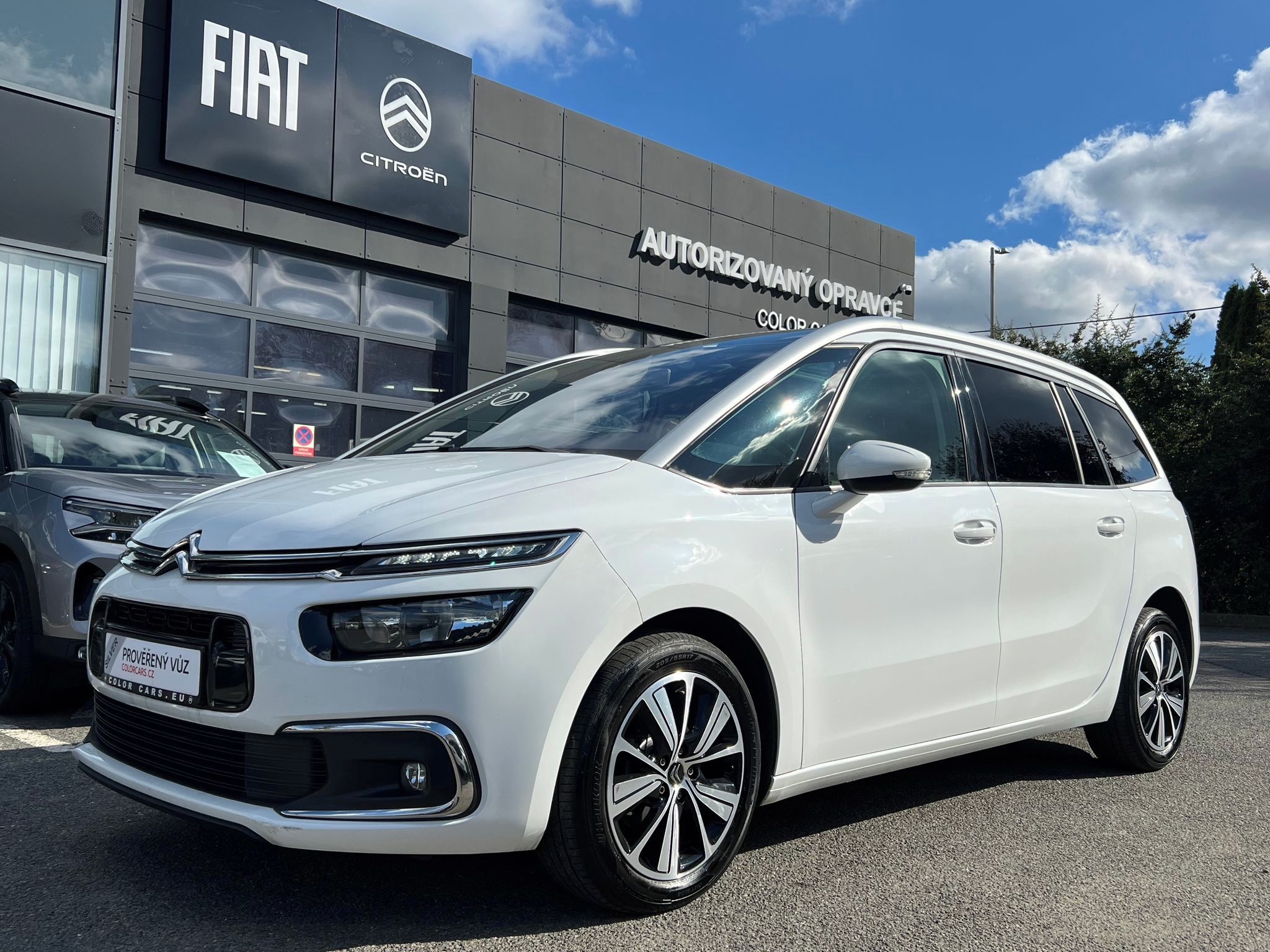 Citroën Grand C4 Picasso, 1.2 130k 7MÍST SERVIS ZÁRUKA