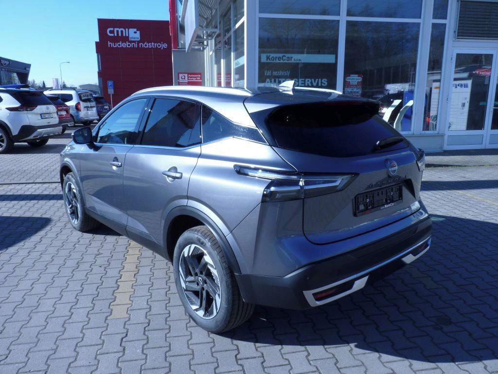 Nissan Qashqai, 1.3DIG-T 158PS AT N-Connecta - fotka 3