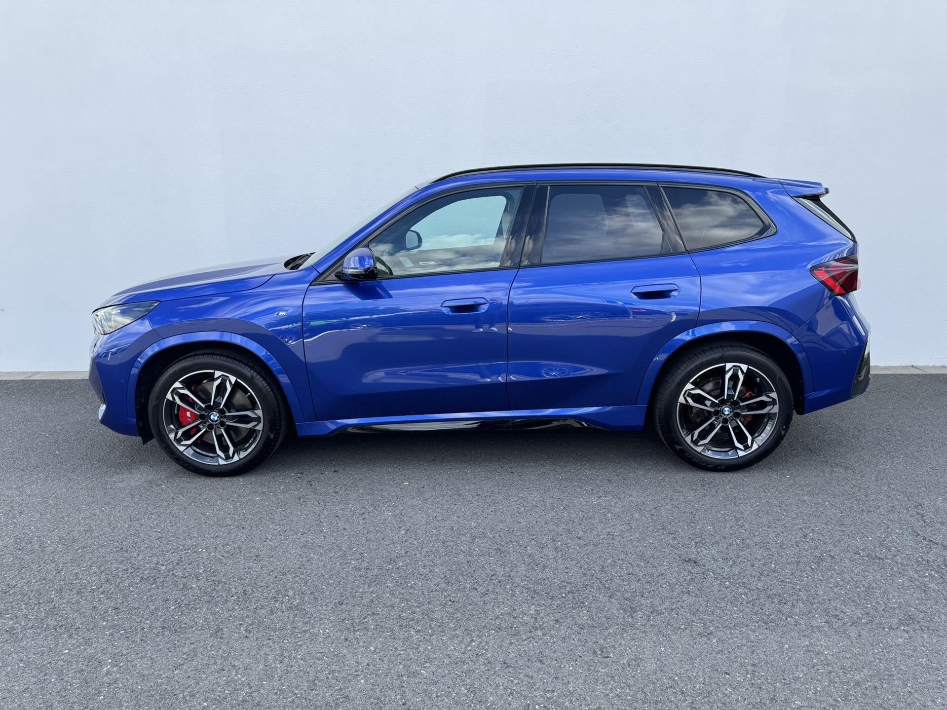 BMW X1, X1 18i sDrive M-Paket PRO - fotka 4