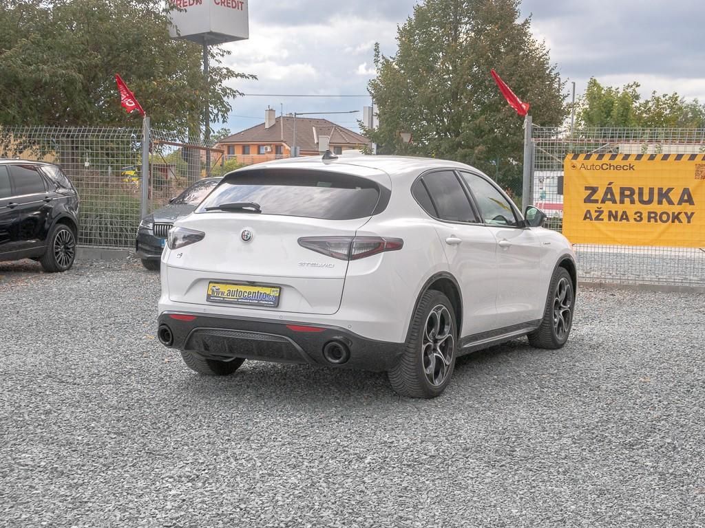 Alfa Romeo Stelvio, 2.2D 154KW Q4 – VELOCE - fotka 5
