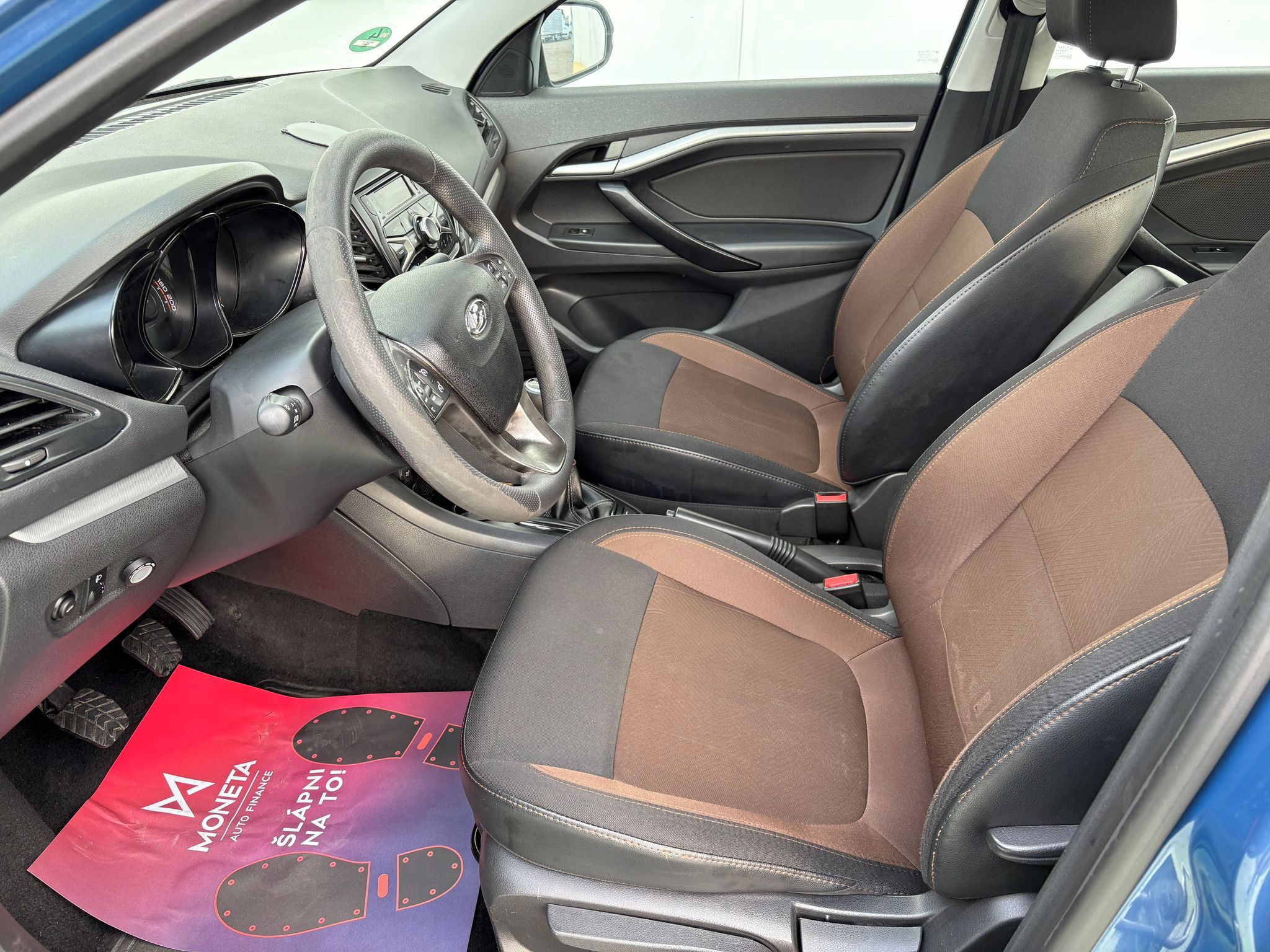 Lada Vesta, 1.6, 78kW, Klima, Výhřevy, LPG - fotka 6