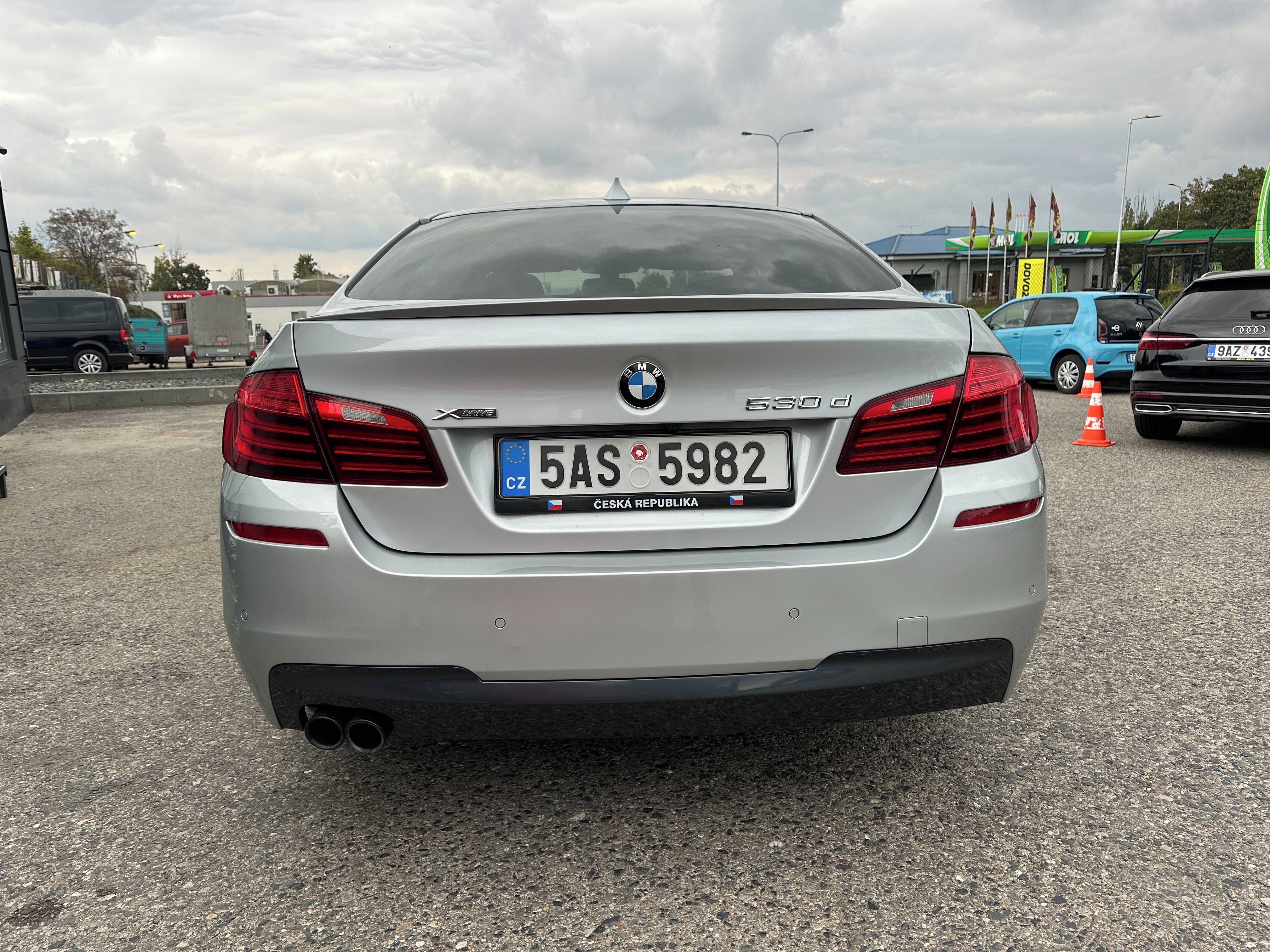 BMW Řada 5, BMW 530D 2016 3.0 - fotka 6