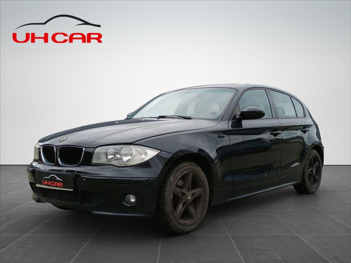 BMW Řada 1, 1,6 i 116 Selection