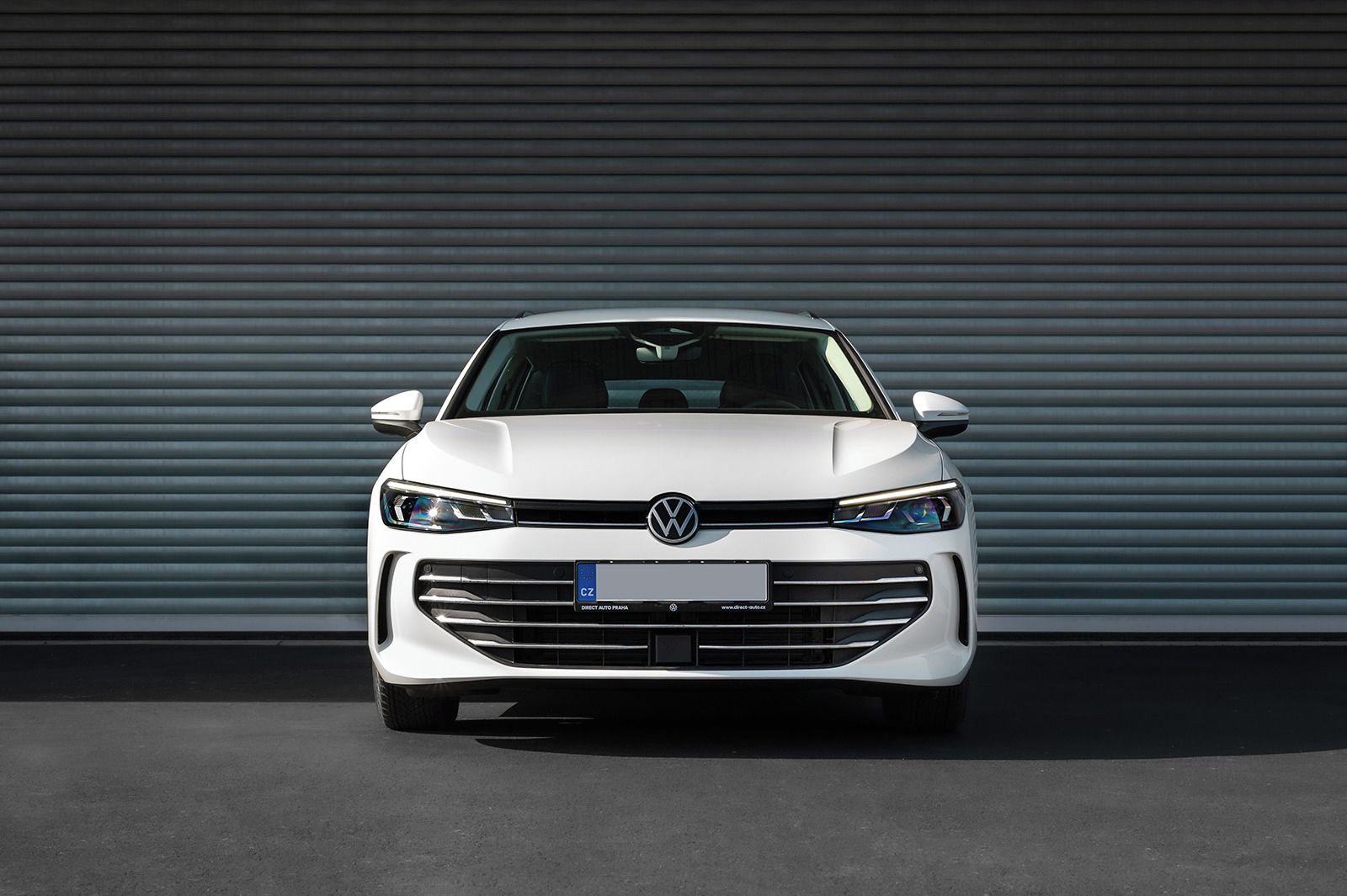 Volkswagen Passat, Passat Business 2,0 TDI 110 kW - fotka 2