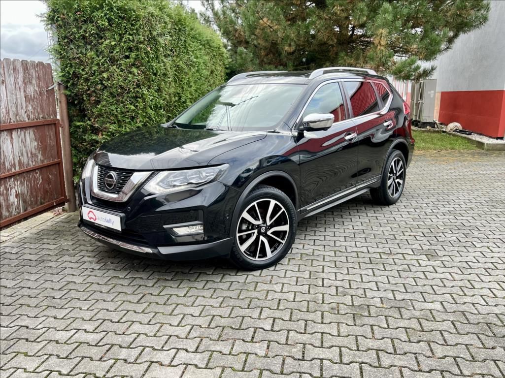 Nissan X-Trail, 1,7 dCi N-TEC / panorama kůže - fotka 2