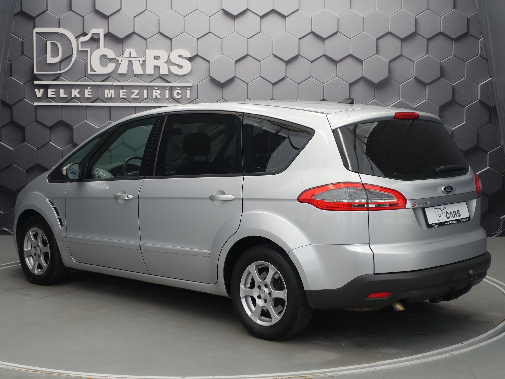Ford S-MAX, 2.0 TDCi - fotka 2