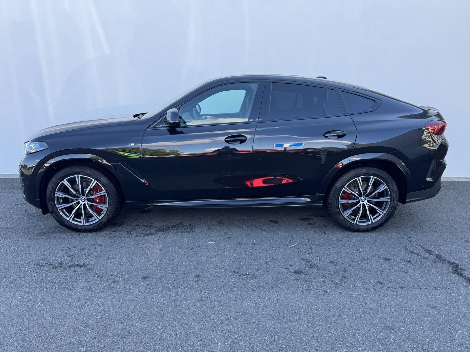 BMW X6, X6 xDrive40d - fotka 4