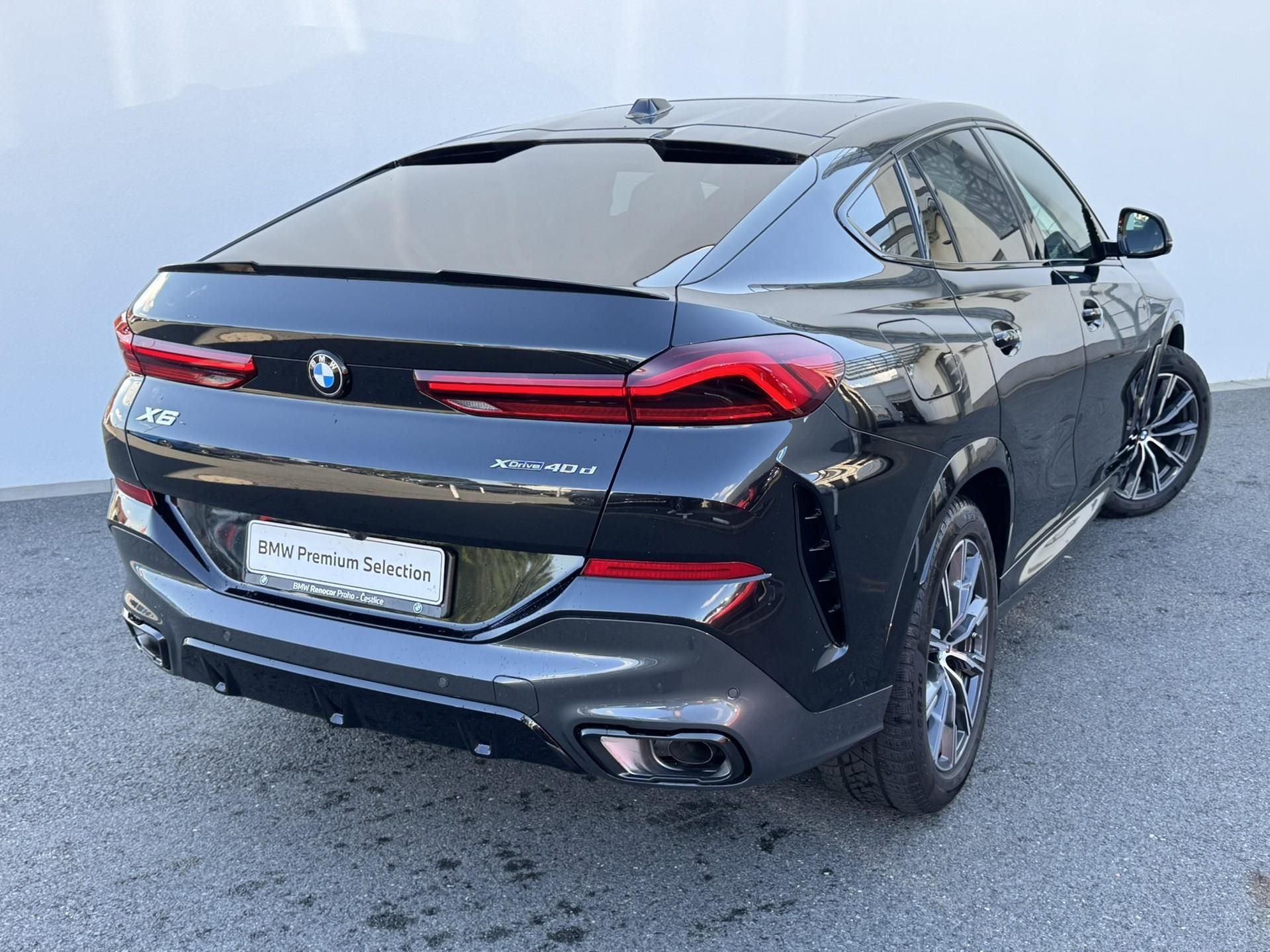BMW X6, X6 xDrive40d - fotka 2