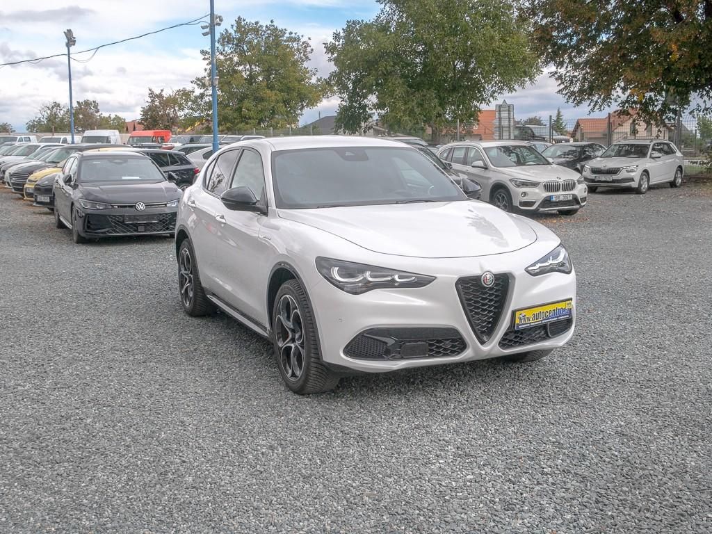 Alfa Romeo Stelvio, 2.2D 154KW Q4 – VELOCE - fotka 3