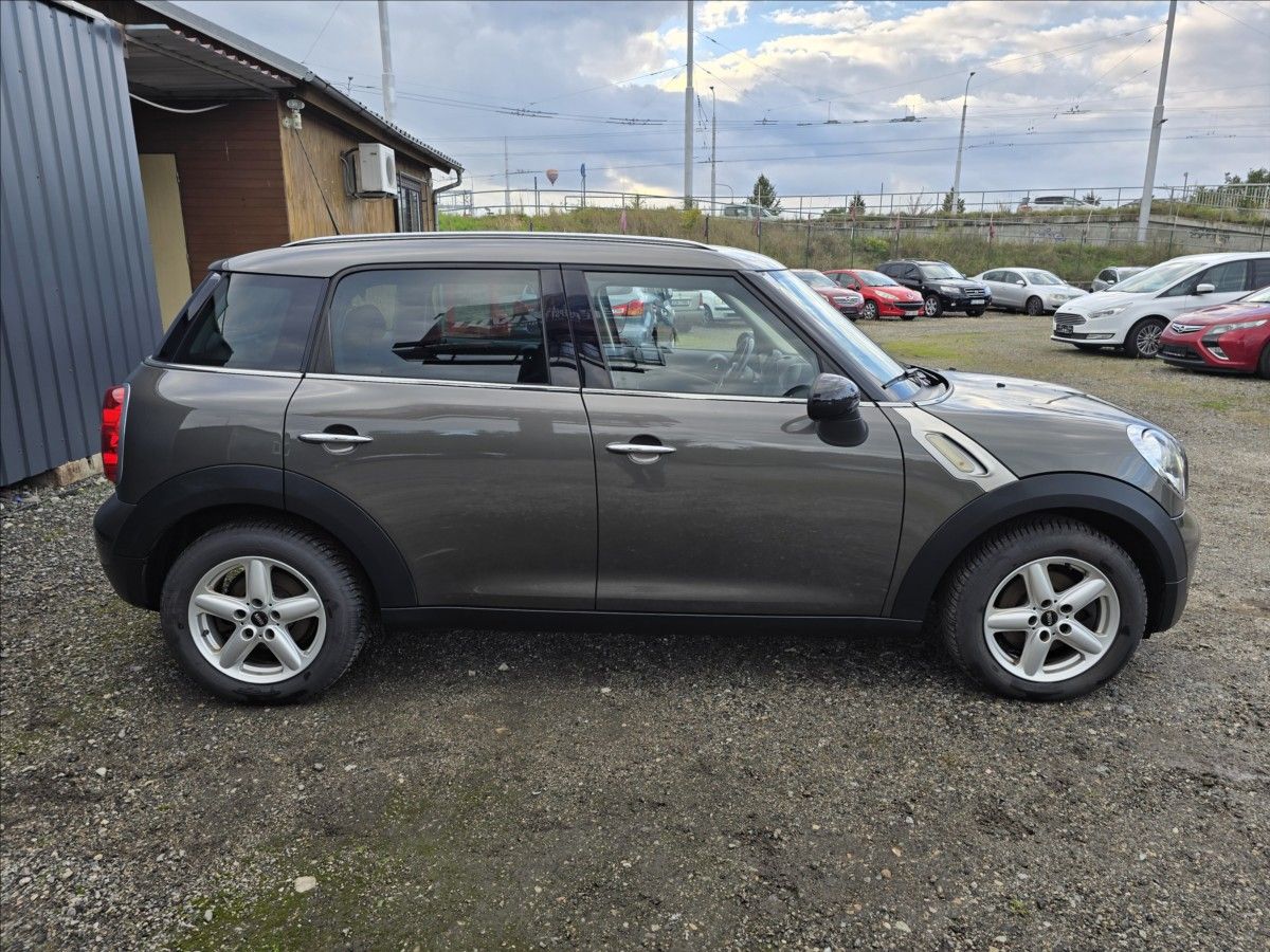 Mini One, 1,6 D COUNTRYMAN - fotka 4