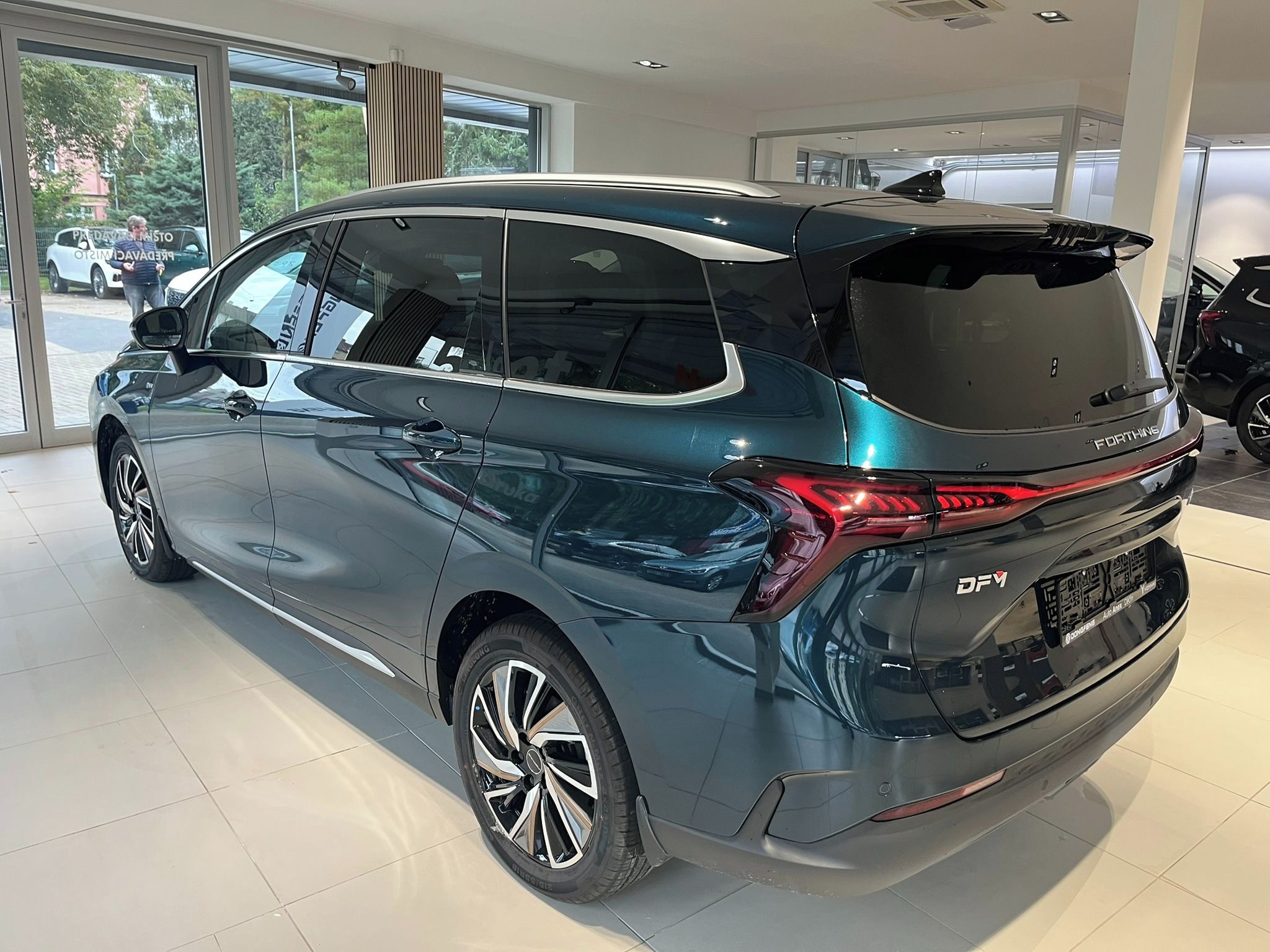 Dongfeng U-Tour, HEV Hybrid New 2025 - fotka 4
