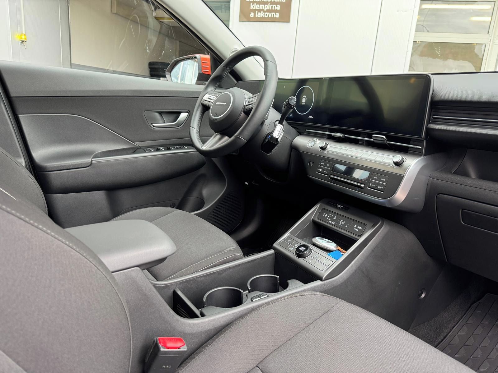 Hyundai Kona, KONA EV 26 64,8 CZECH EDITION - fotka 4