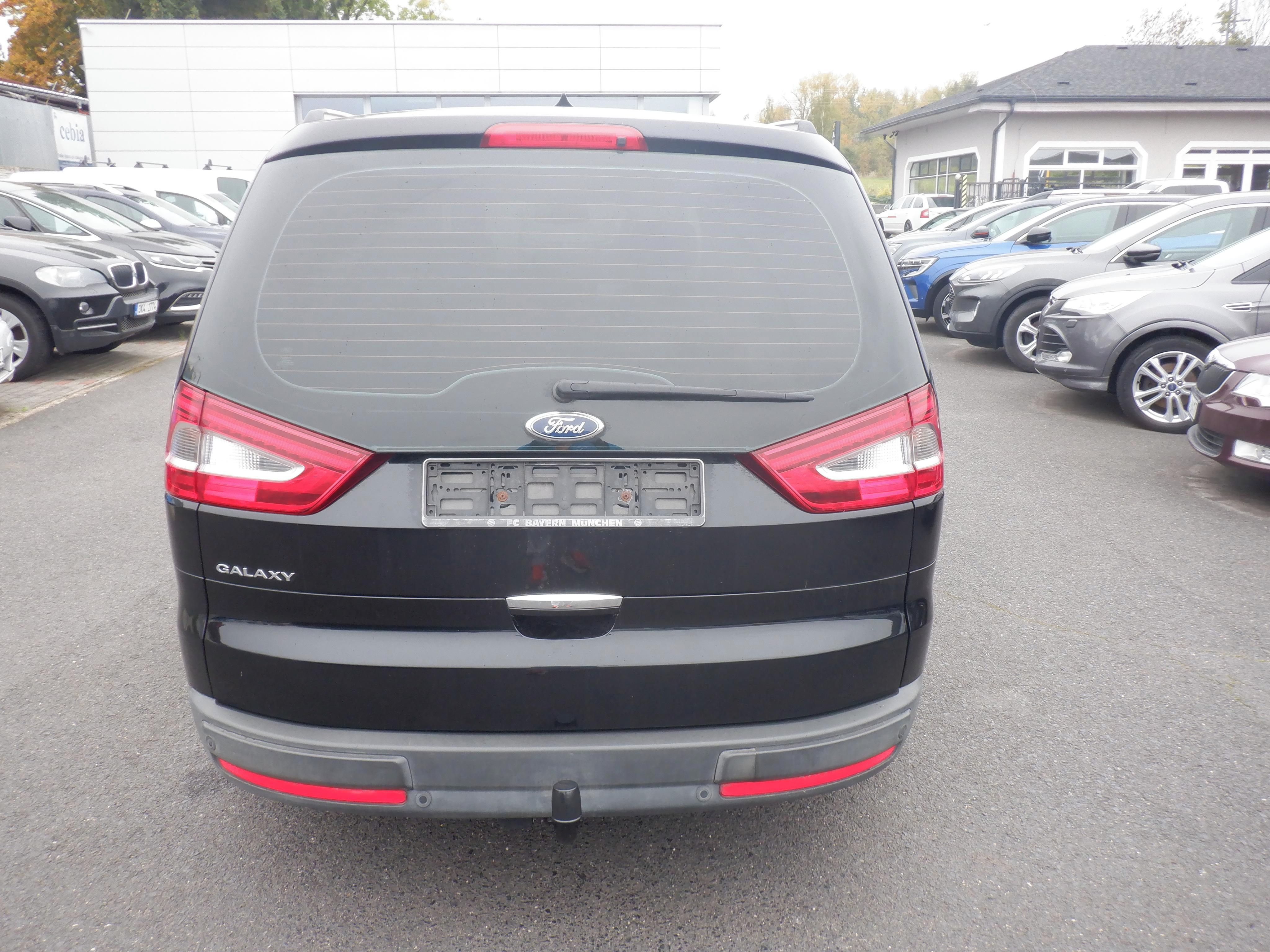 Ford Galaxy, 2.2 TDCi Titanium,1.maj,7-míst - fotka 6