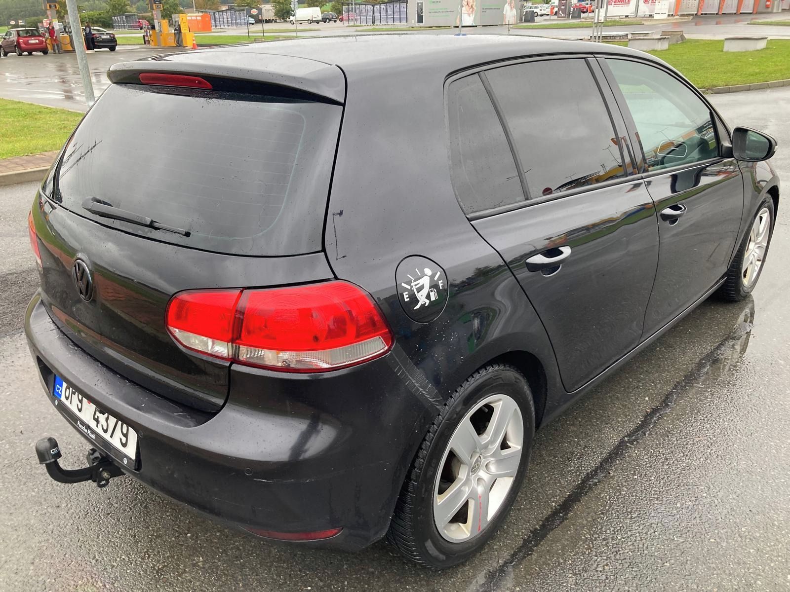 Volkswagen Golf, 2,0TDi 103kW STK 05/2027 - fotka 3