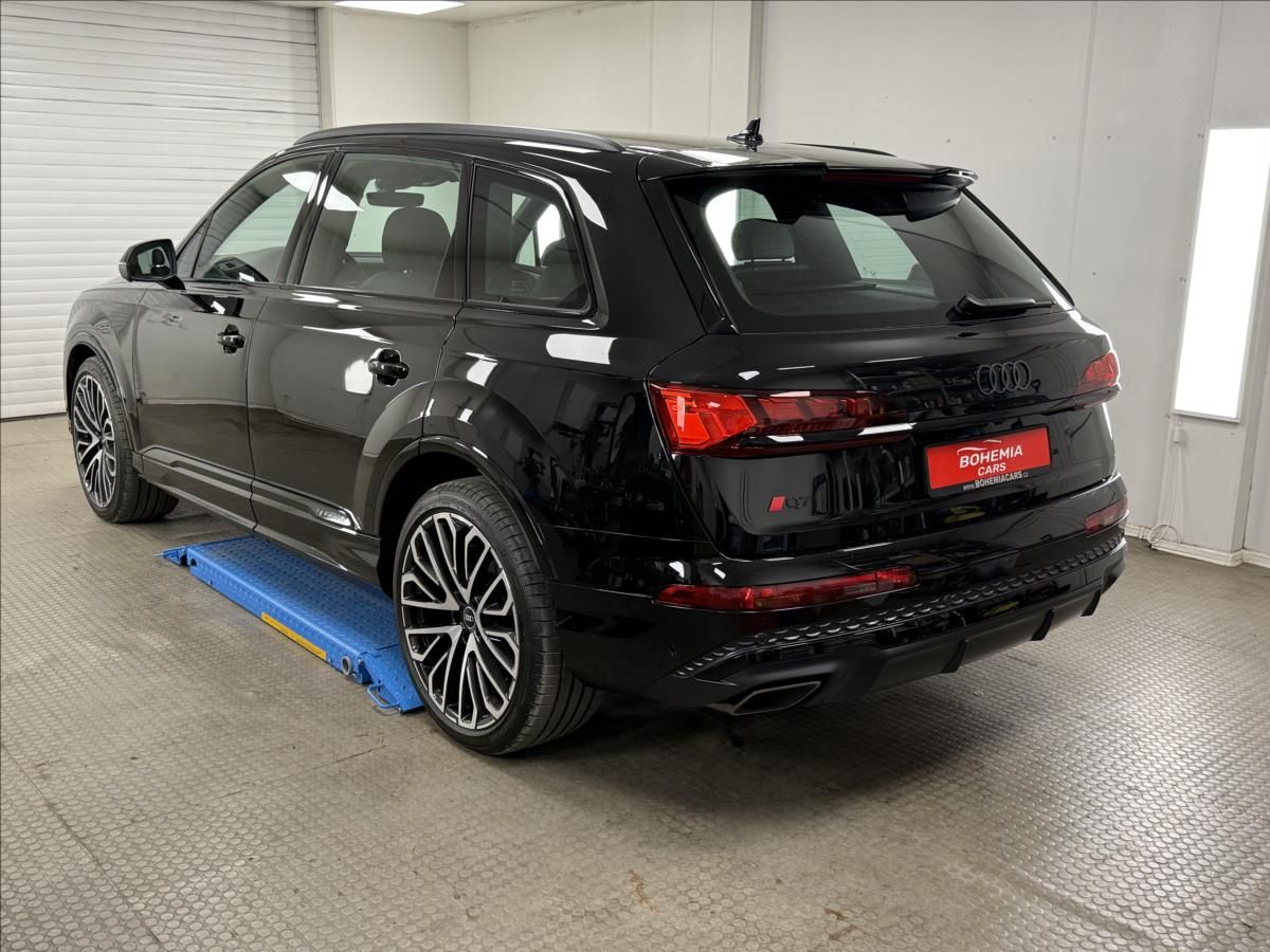 Audi Q7, 50TDI S-LINE QUATTRO 1M ČR - fotka 4