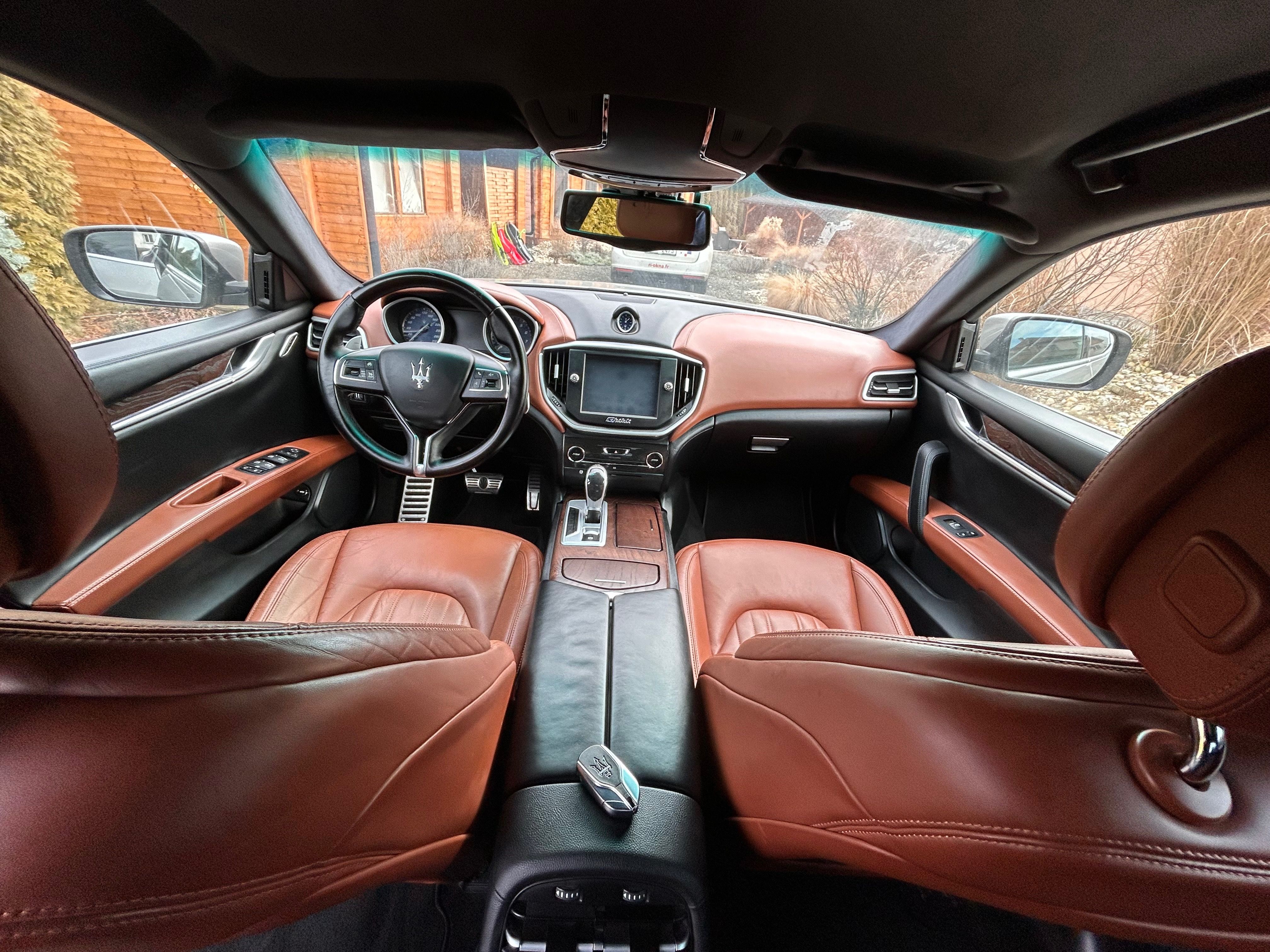 Maserati Ghibli, Maserati Ghibli SQ4 2015 - fotka 4
