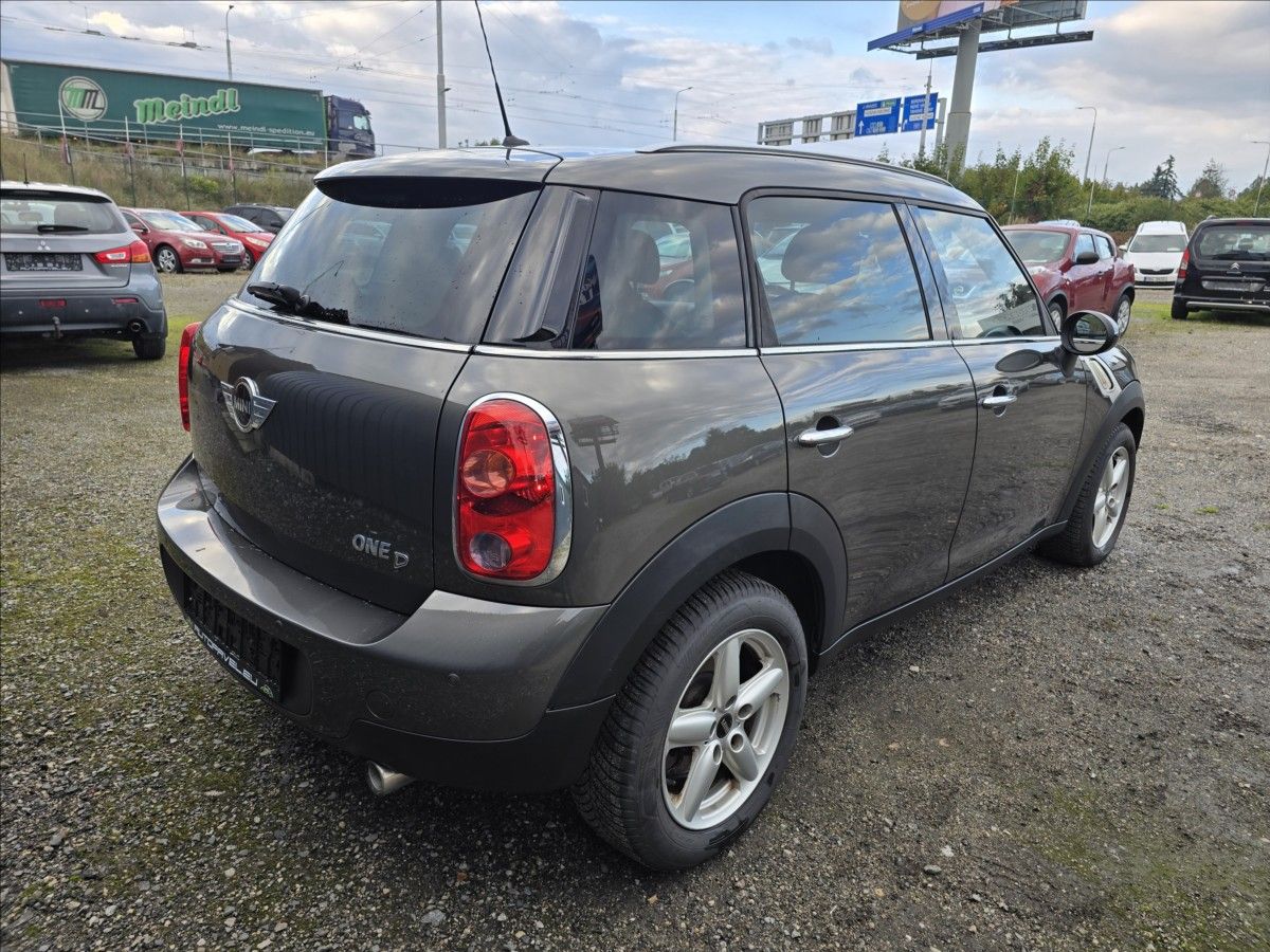 Mini One, 1,6 D COUNTRYMAN - fotka 5