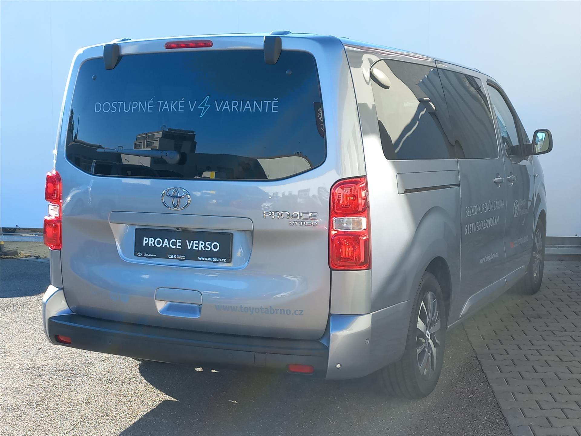 Toyota Proace Verso, 2,0 Diesel 177k 8st. A/T L2  F - fotka 3